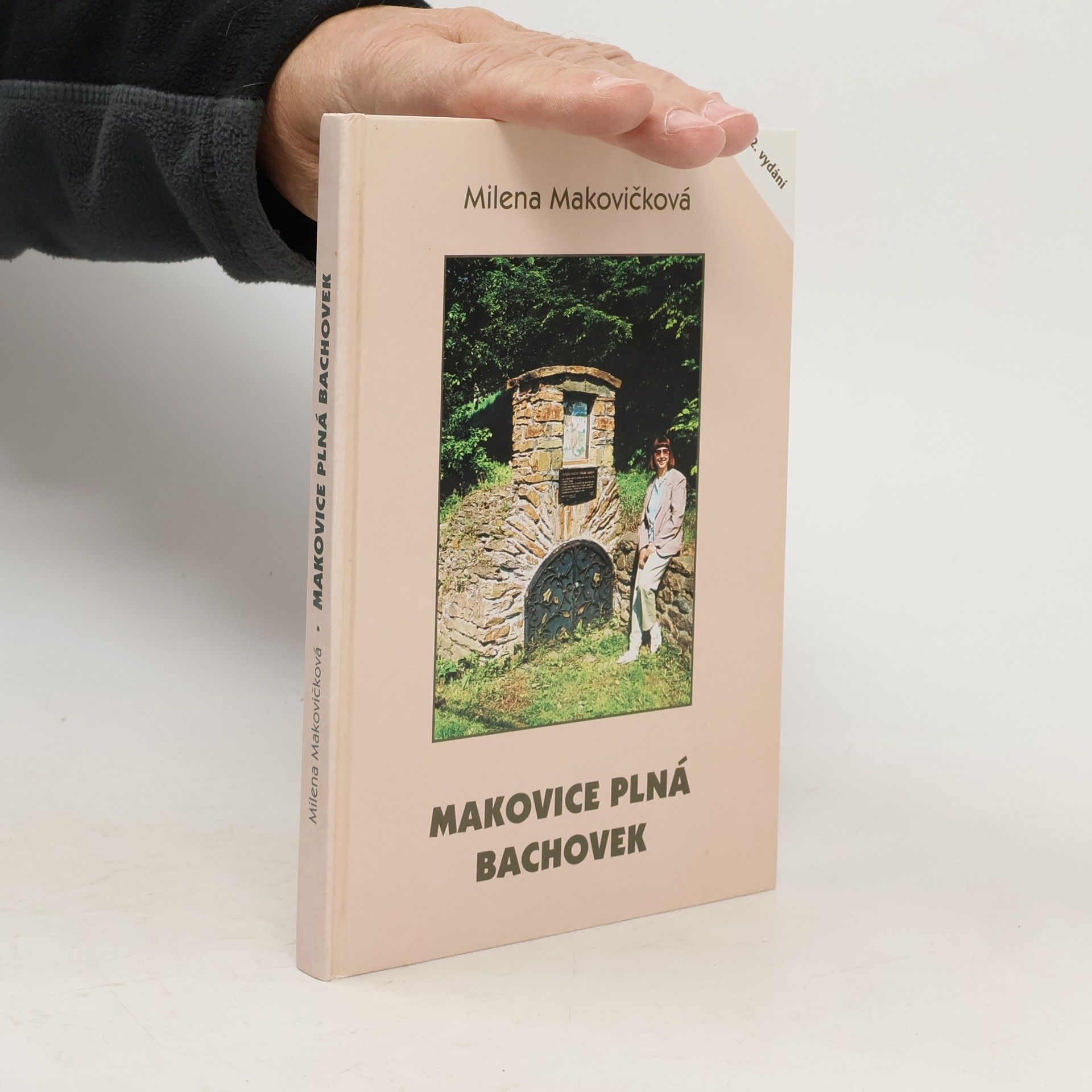 Milena Makovičková Makovice plná bachovek