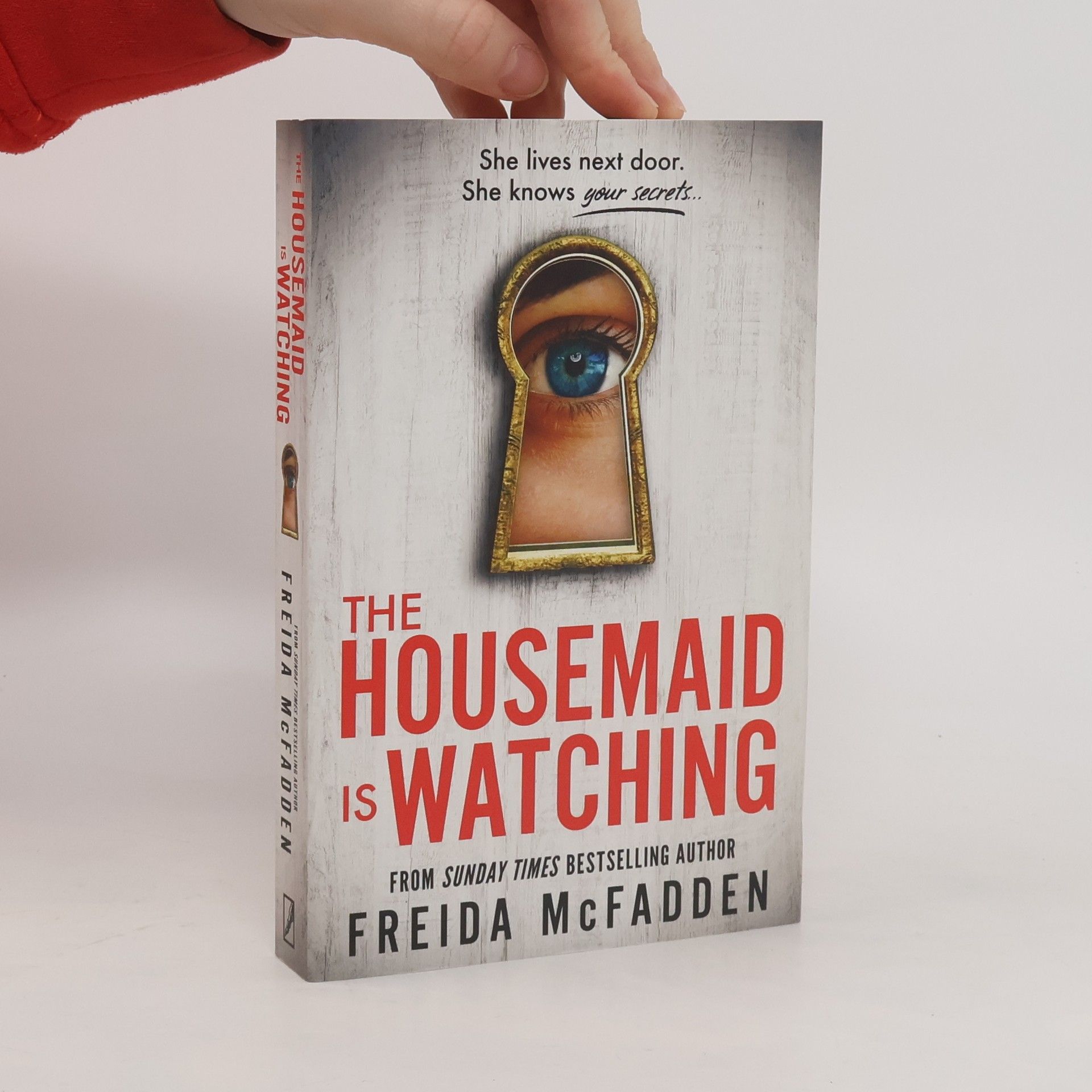 Freida McFadden The Housemaid Is Watching