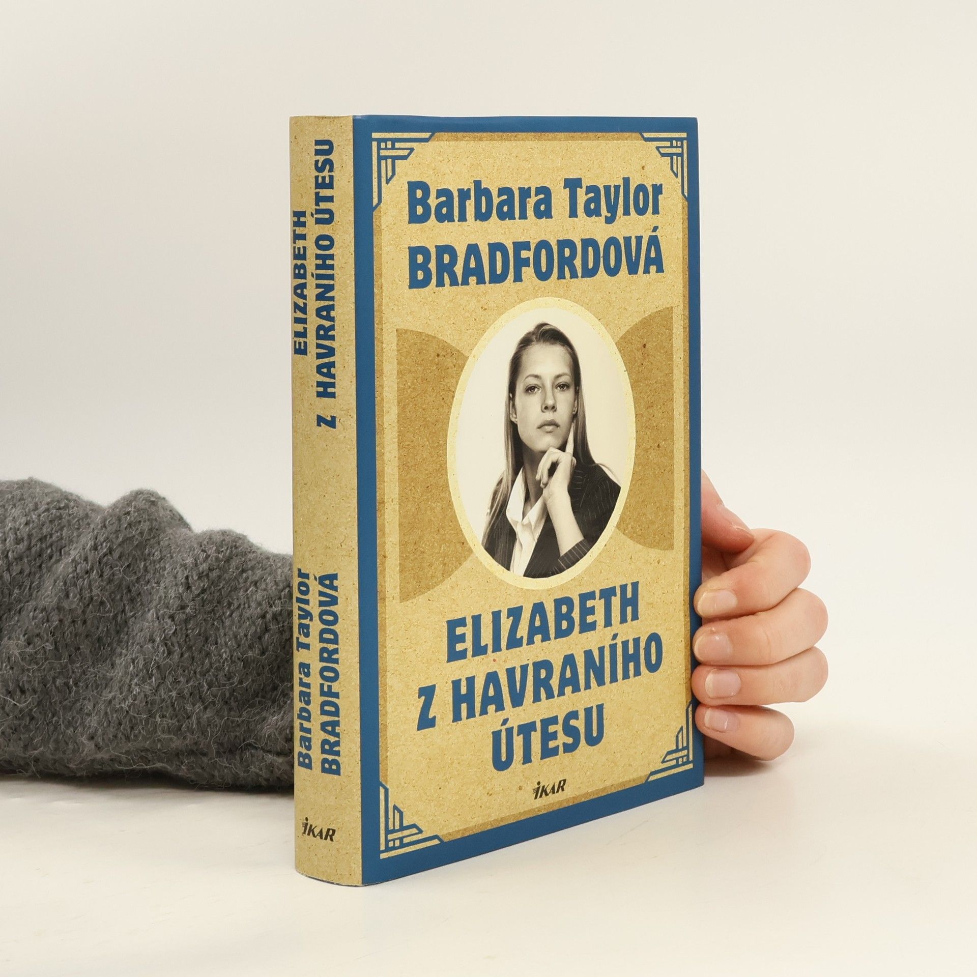 Barbara Taylor Bradford Elizabeth z Havraního útesu