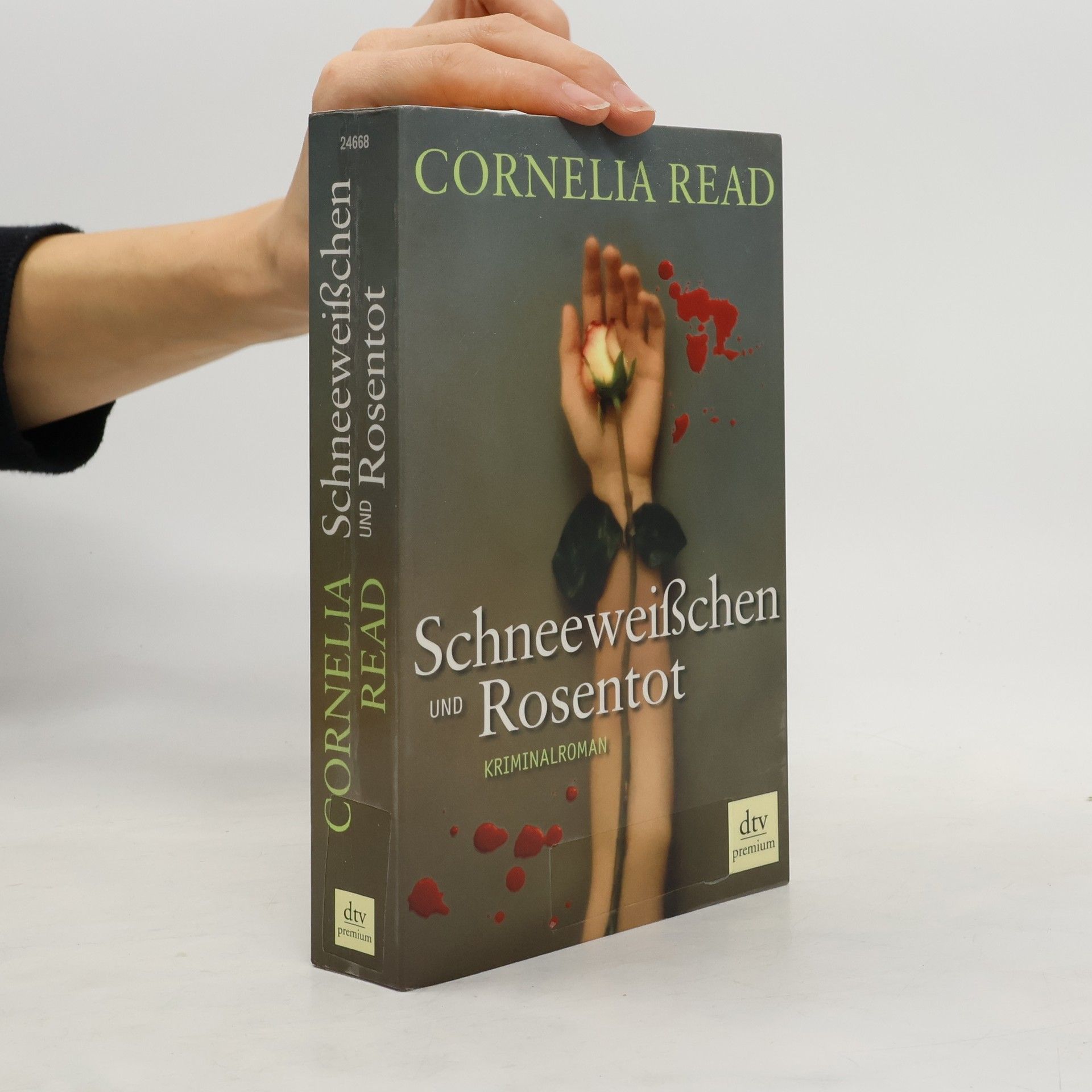 Cornelia Read Schneeweißchen und Rosentot