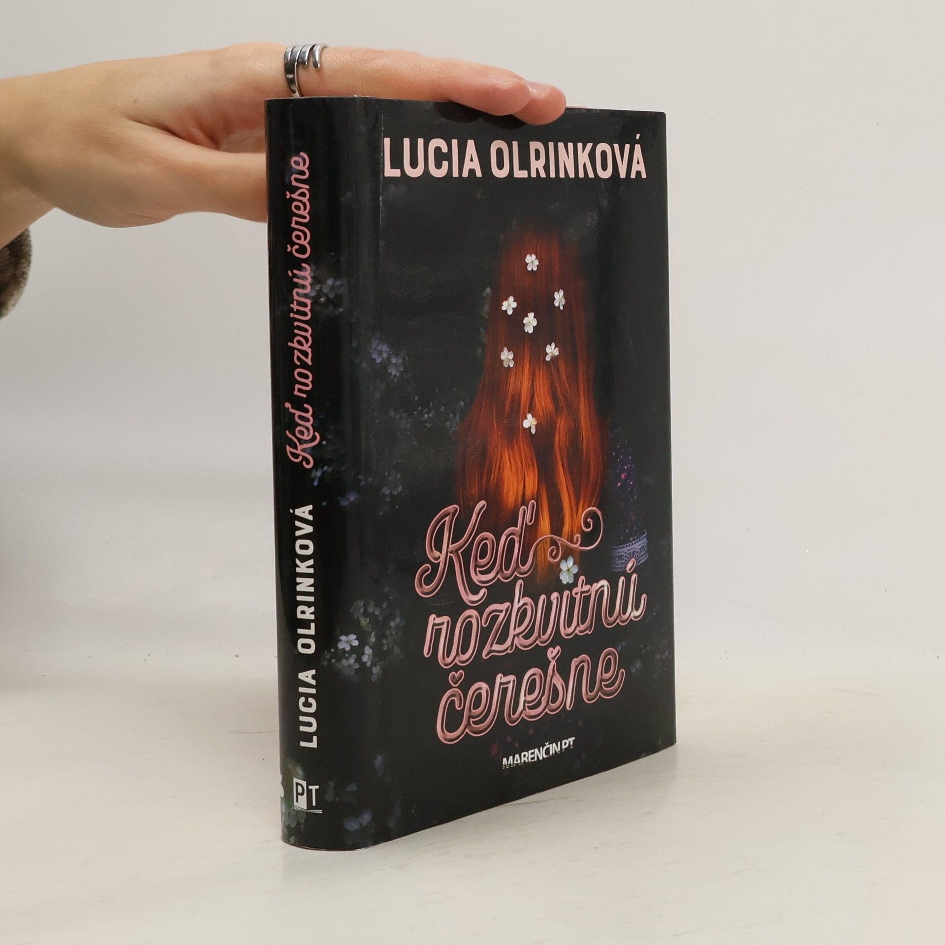 Lucia Olrinková Keď rozkvitnú čerešne