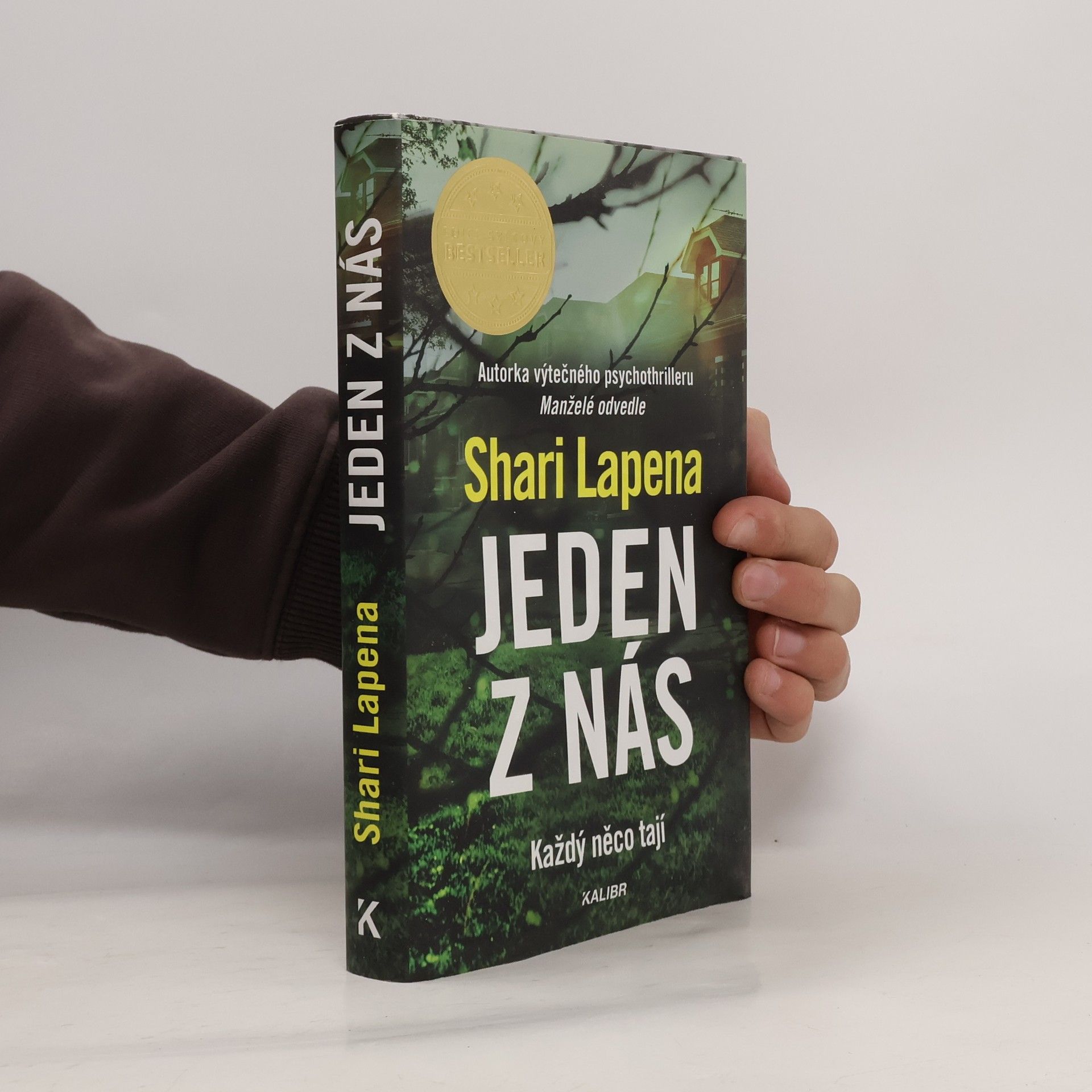 Shari Lapena Jeden z nás