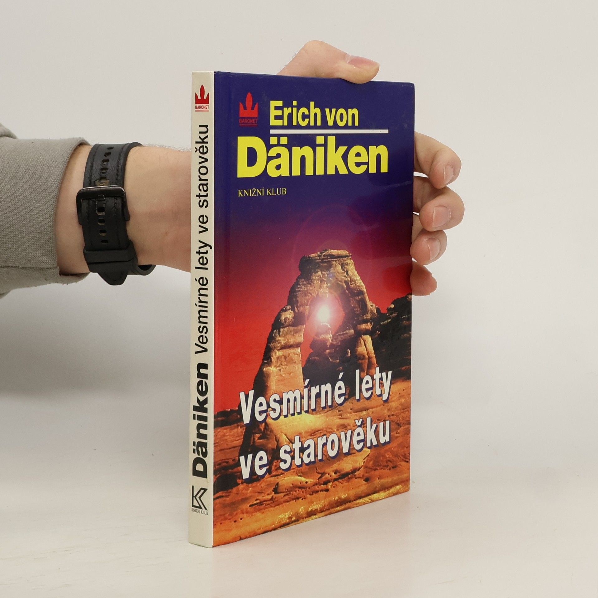 Erich von Däniken Vesmírné lety ve starověku