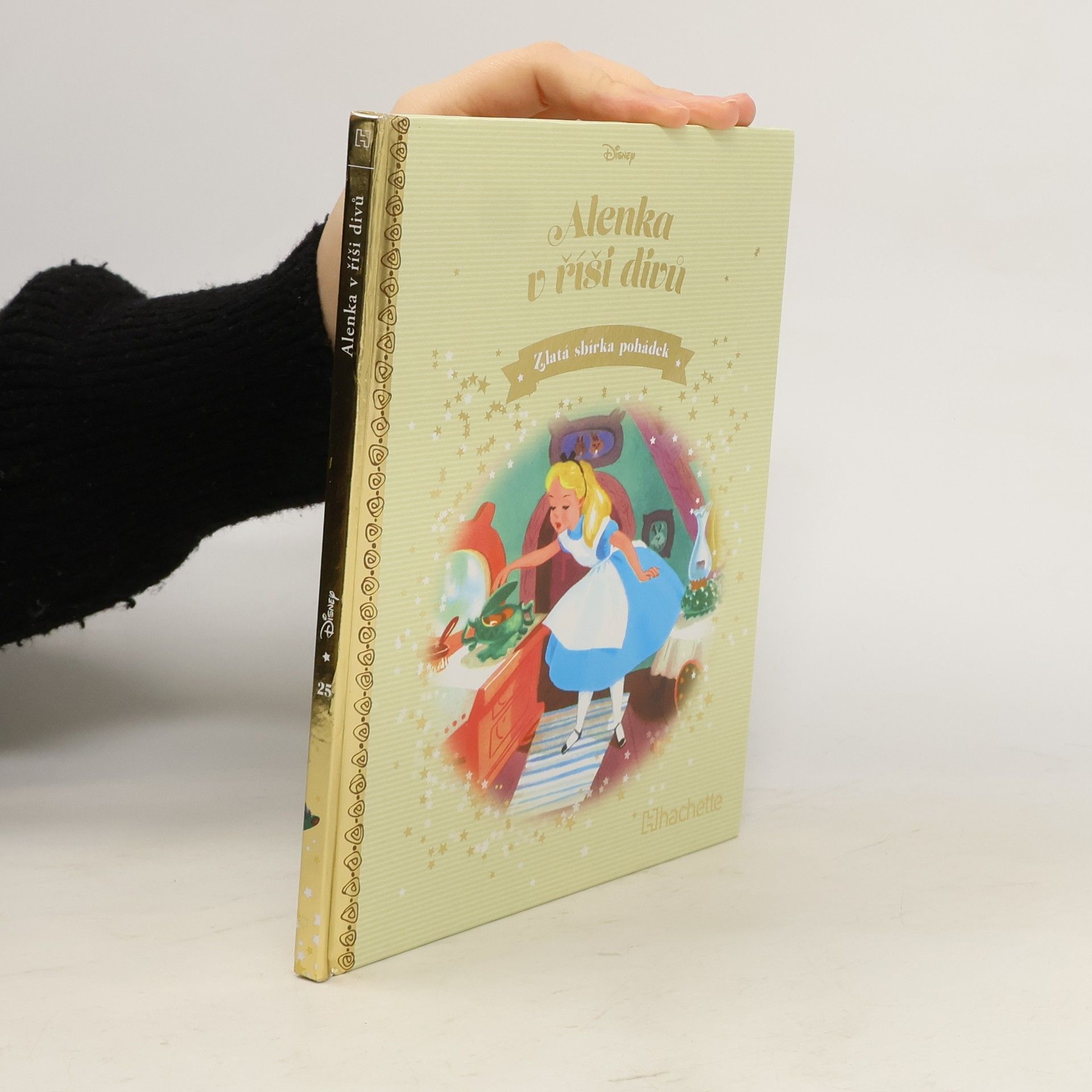 Various authors Zlatá sbírka pohádek 25. Alenka v říši divů
