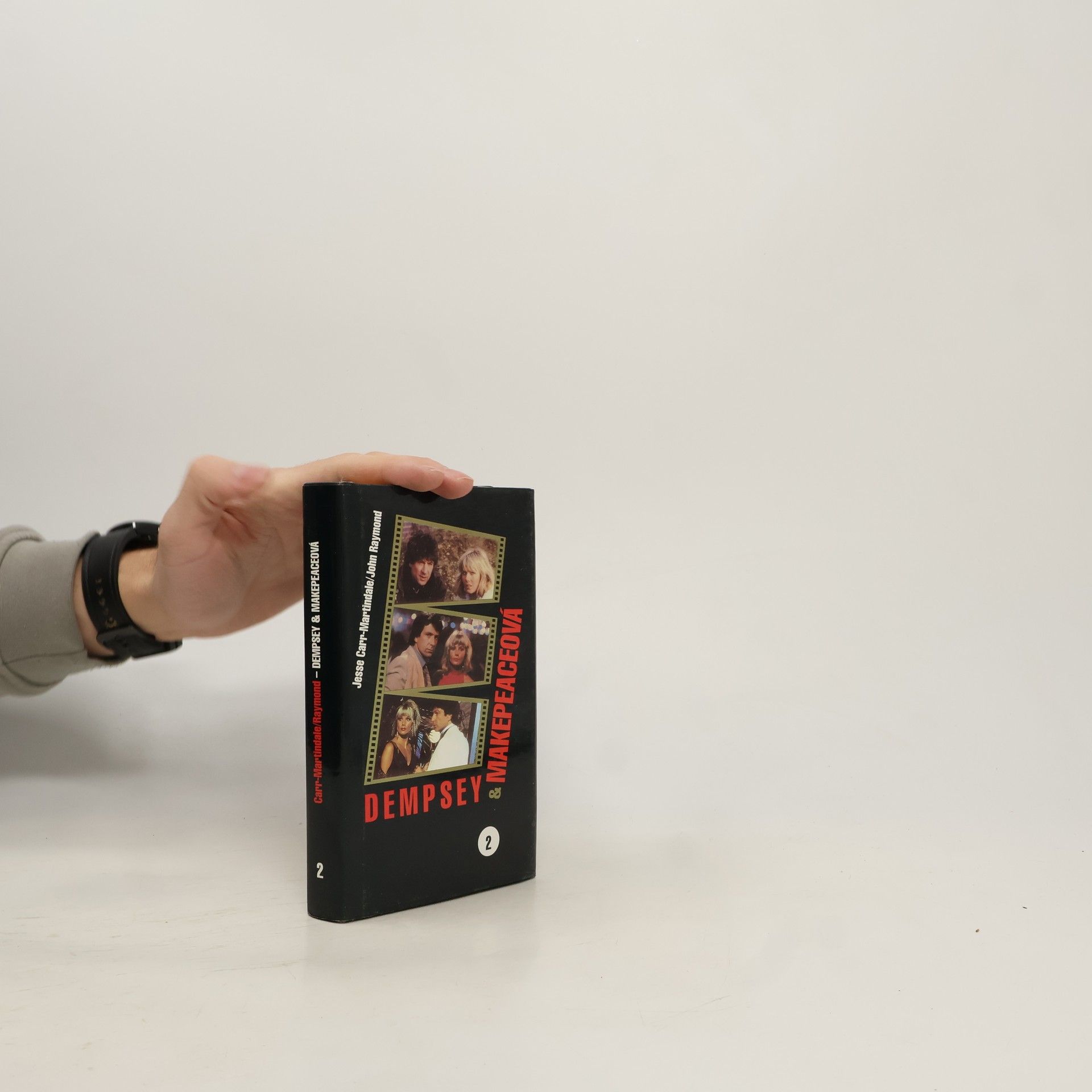 Dempsey & Makepeaceová 2