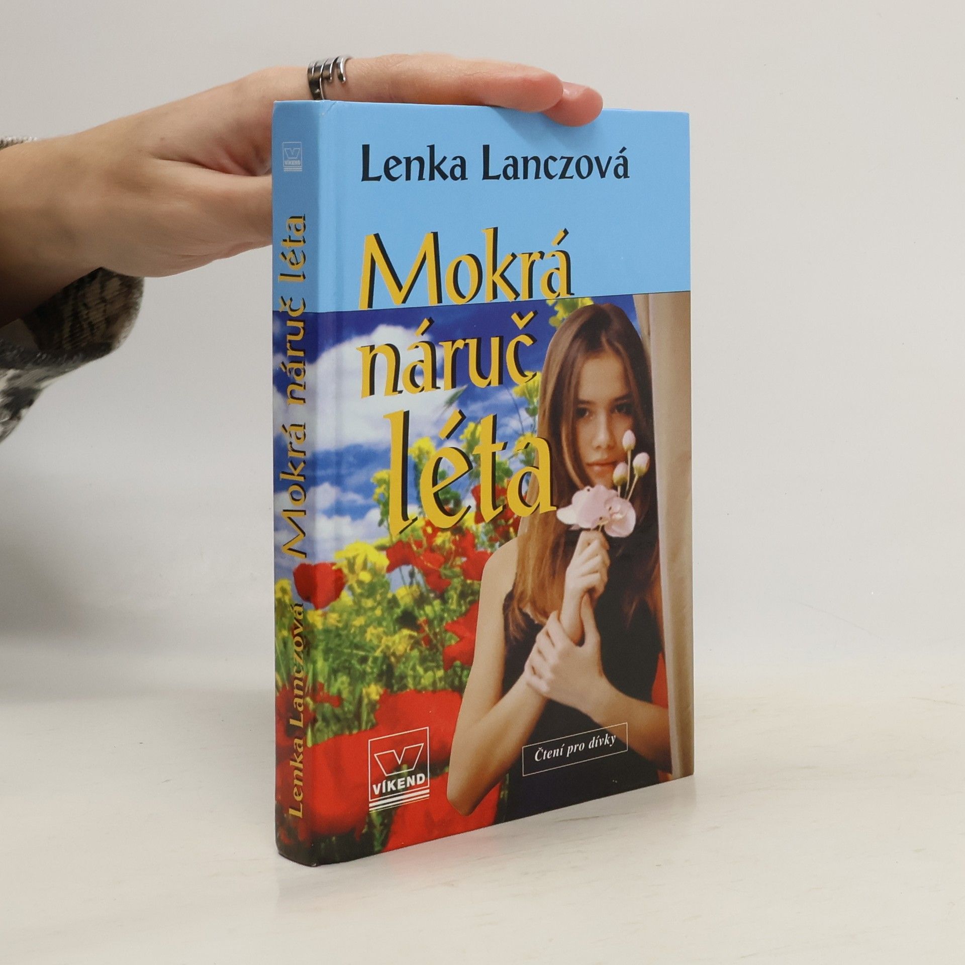 Lenka Lanczová Mokrá náruč léta