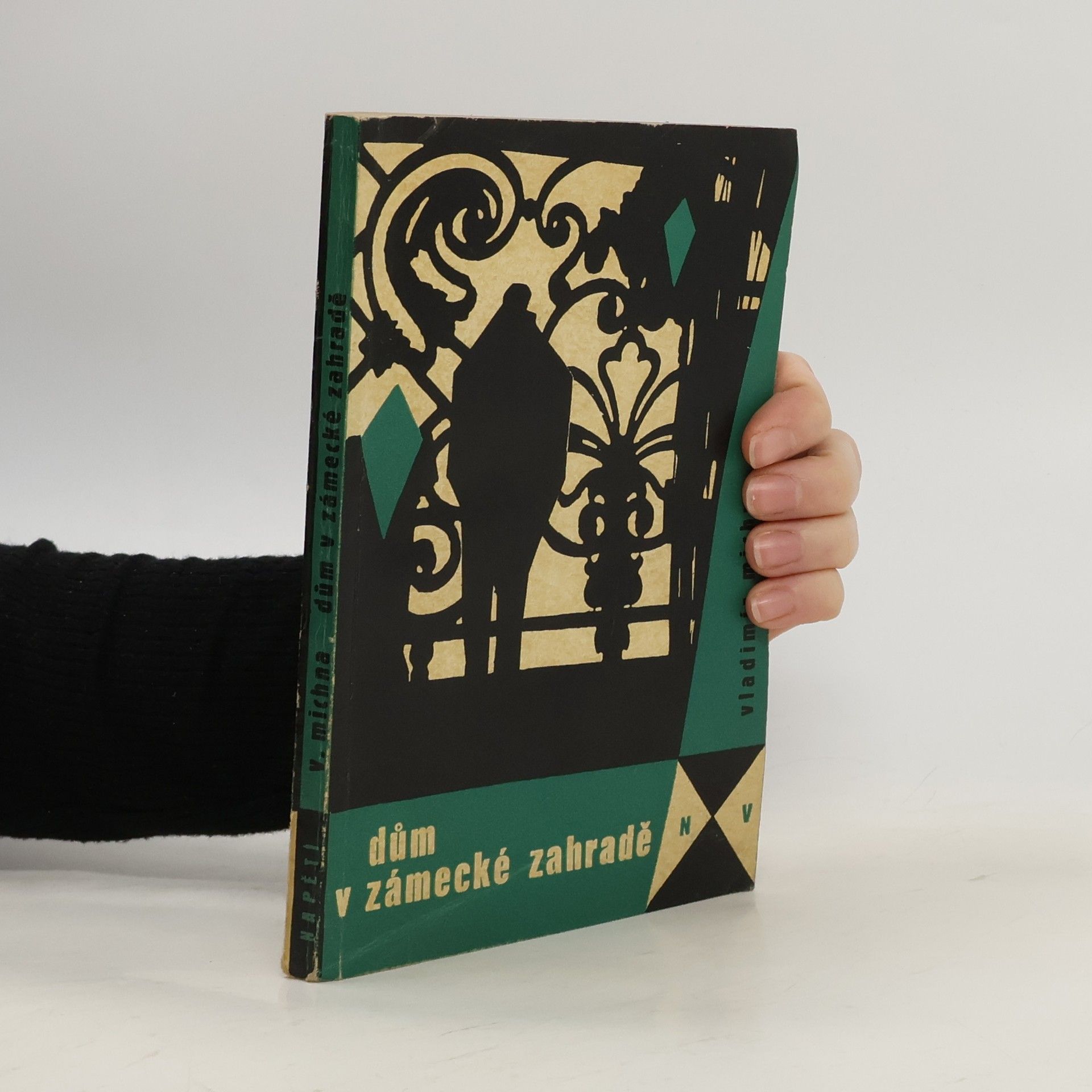 Dům v zámecké zahradě