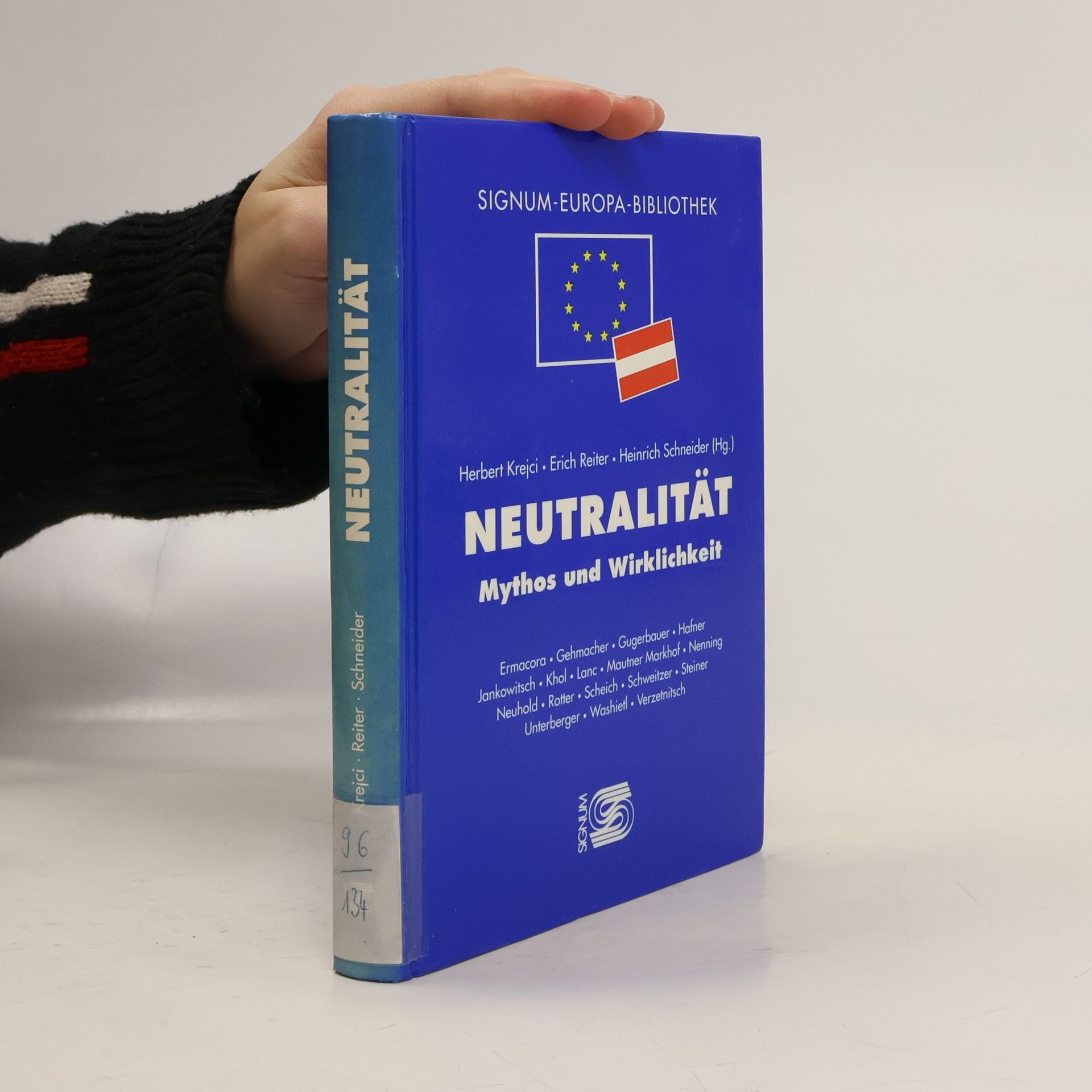 Signum-Europa-Bibliothek: Neutralität