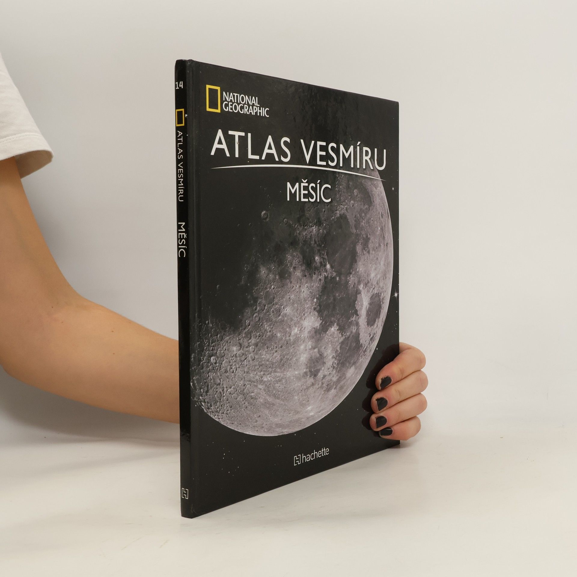 Kolektív autorov Atlas Vesmíru 14. Měsíc