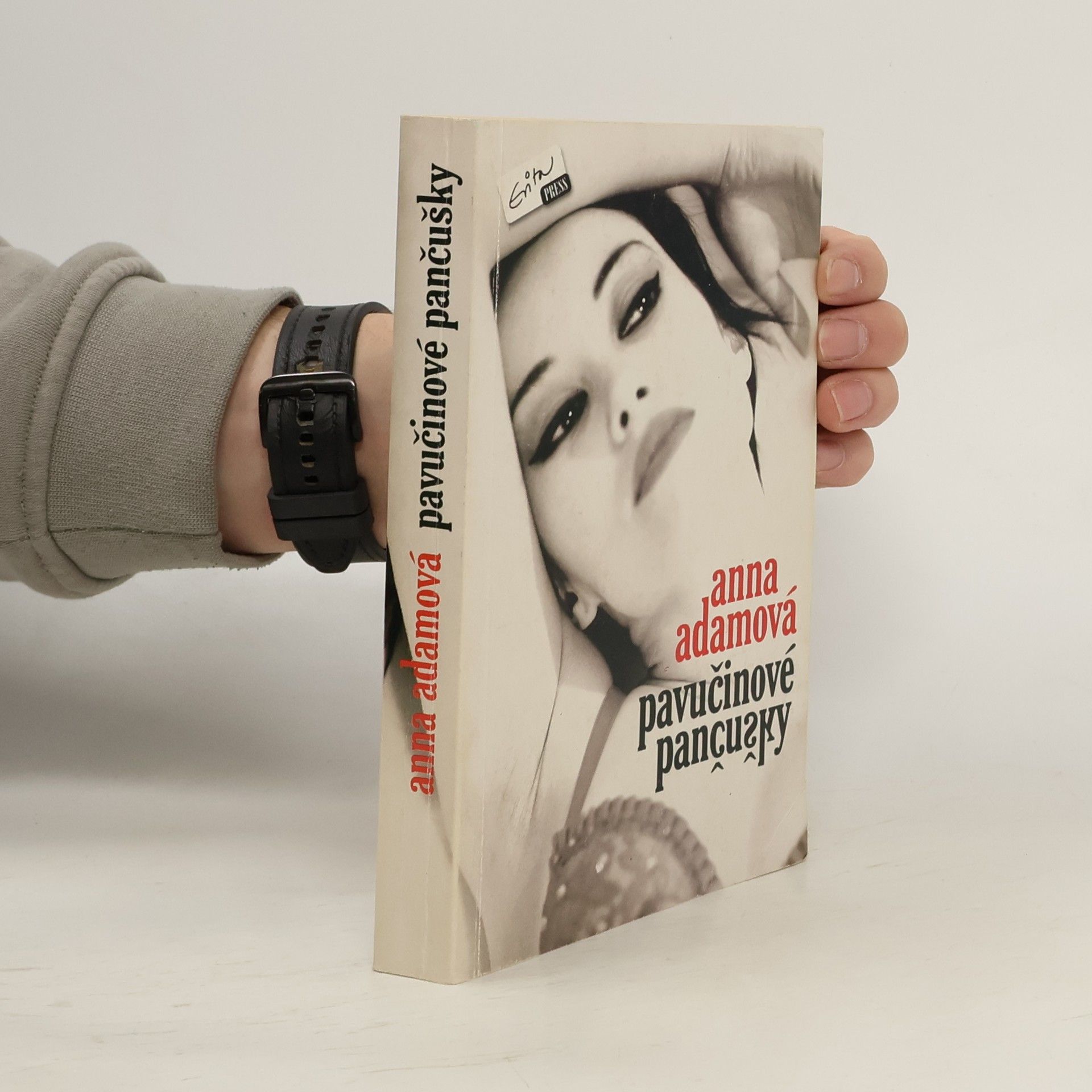 Pavučinové pančušky