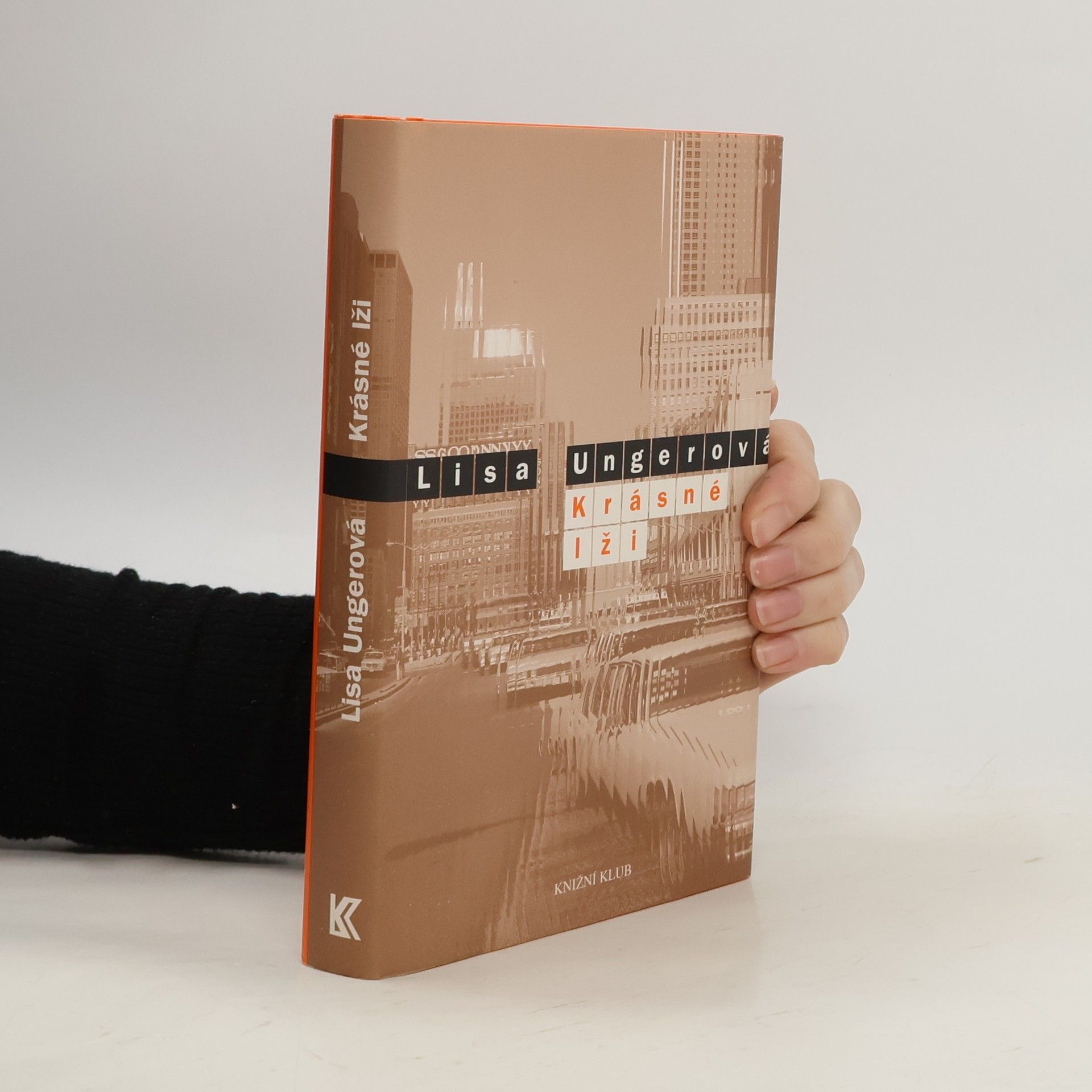 Lisa Unger Krásné lži