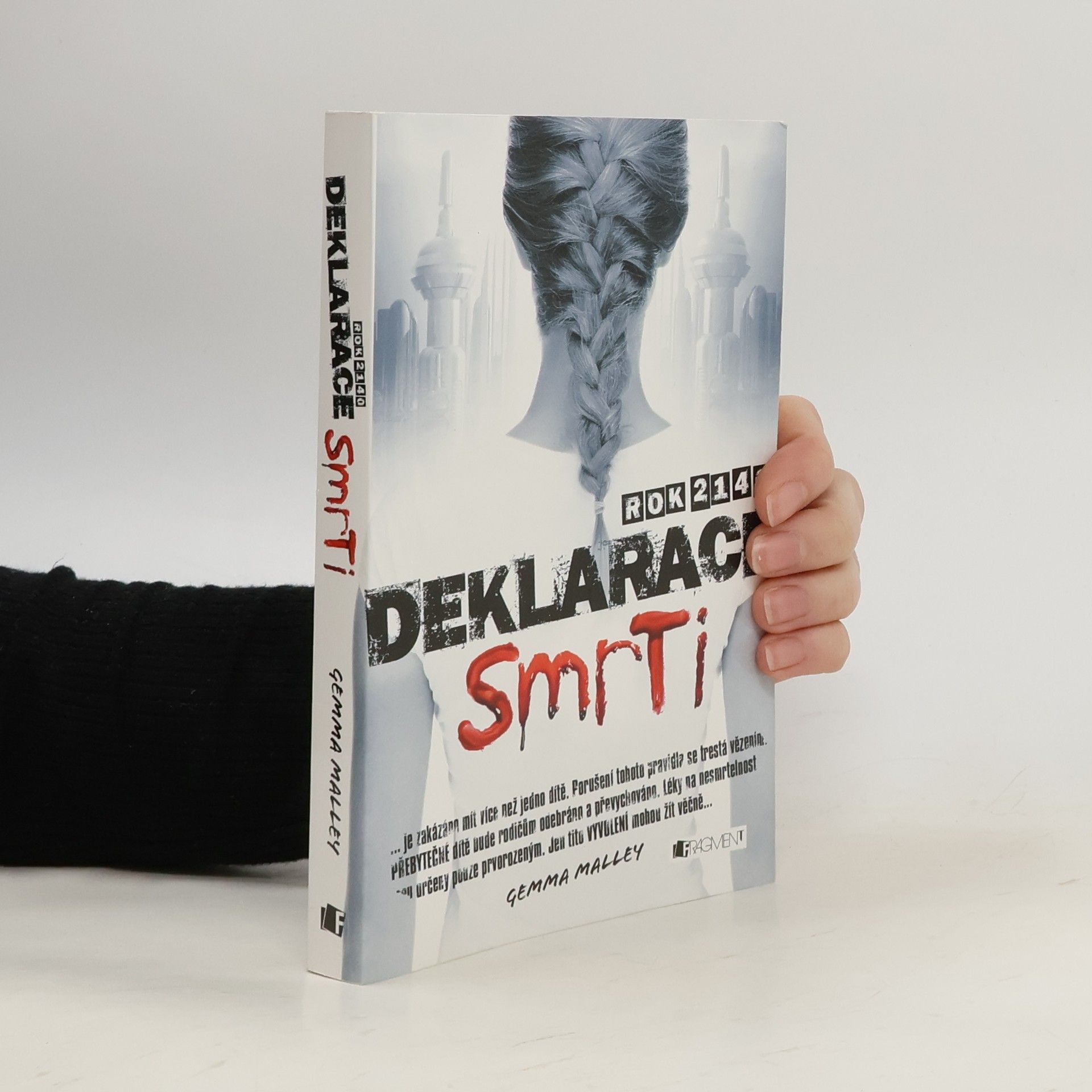 Gemma Malley Deklarace smrti: Rok 2140