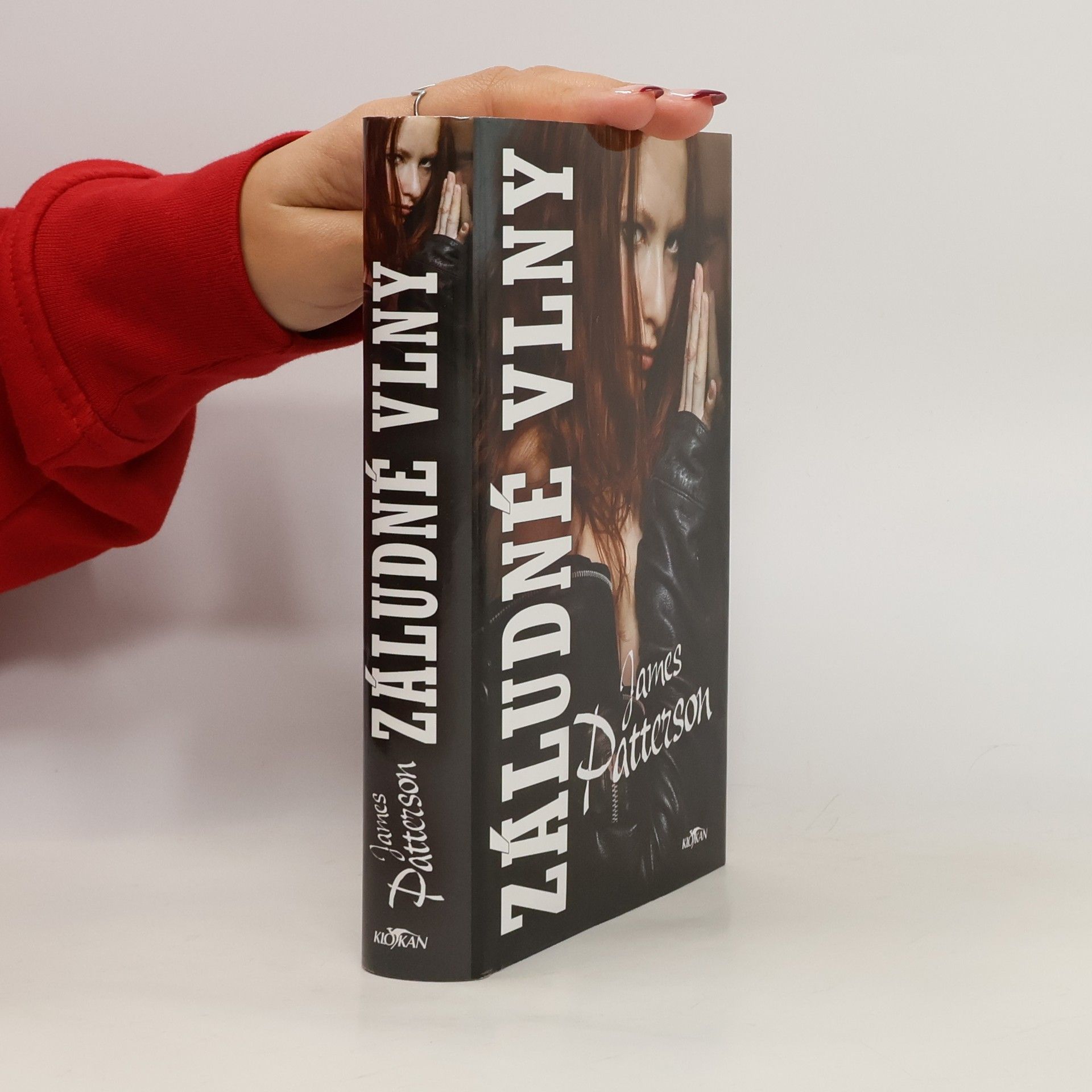 James Patterson Záludné vlny