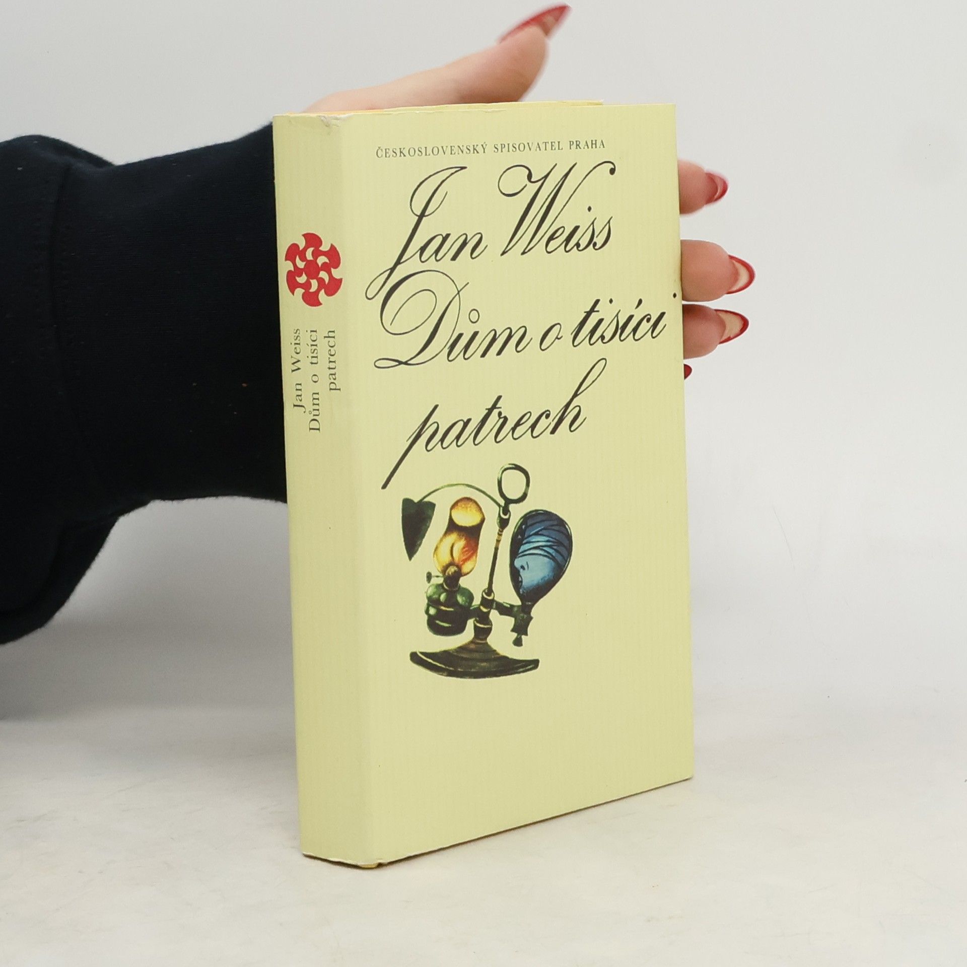 Jan Weiss Dům o tisíci patrech