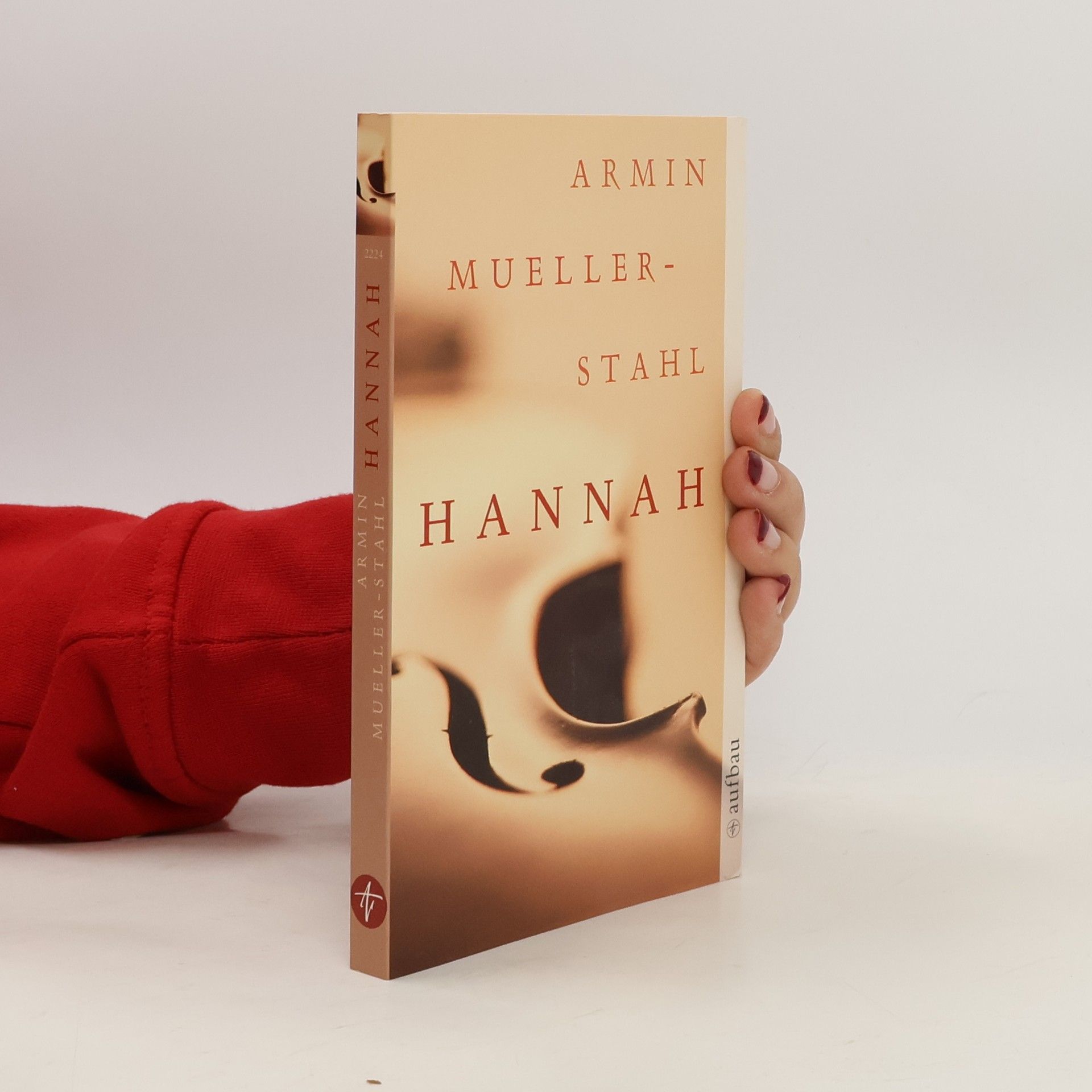 Armin Muller Stahl Hannah