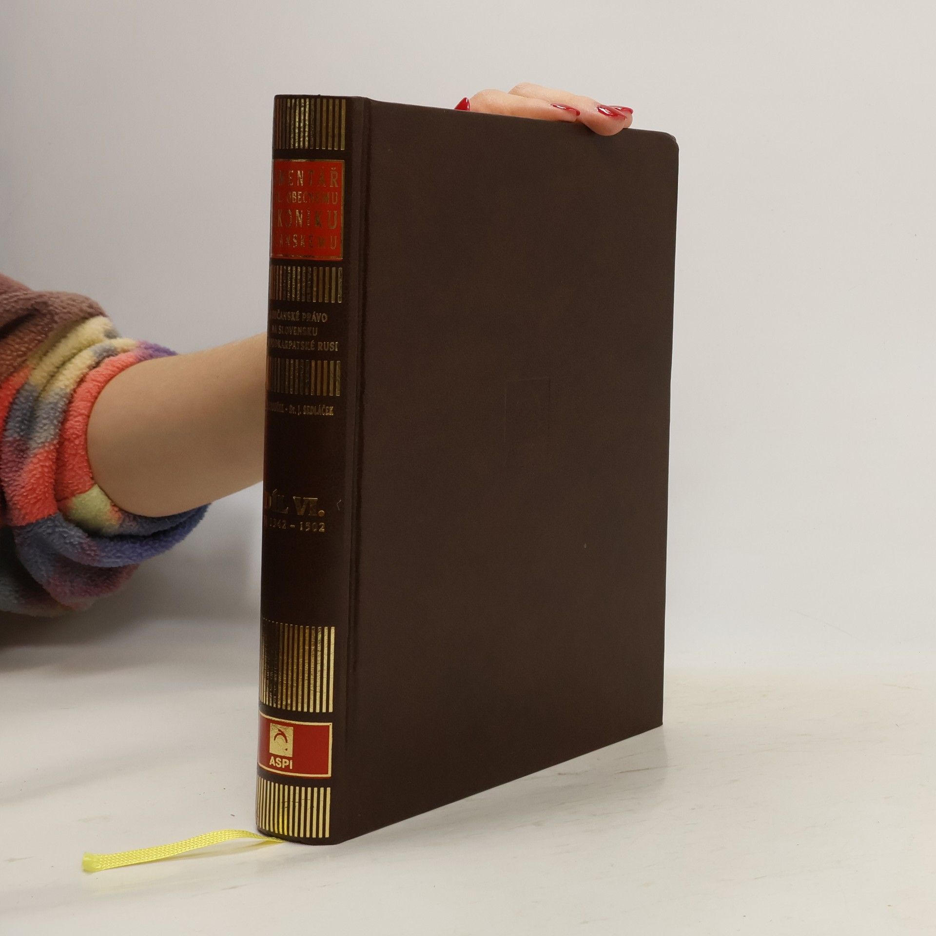 Rouček František Komentář k československému obecnému zákoníku občanskému a občanské právo platné na Slovensku a v Podkarpatské Rusi. 5