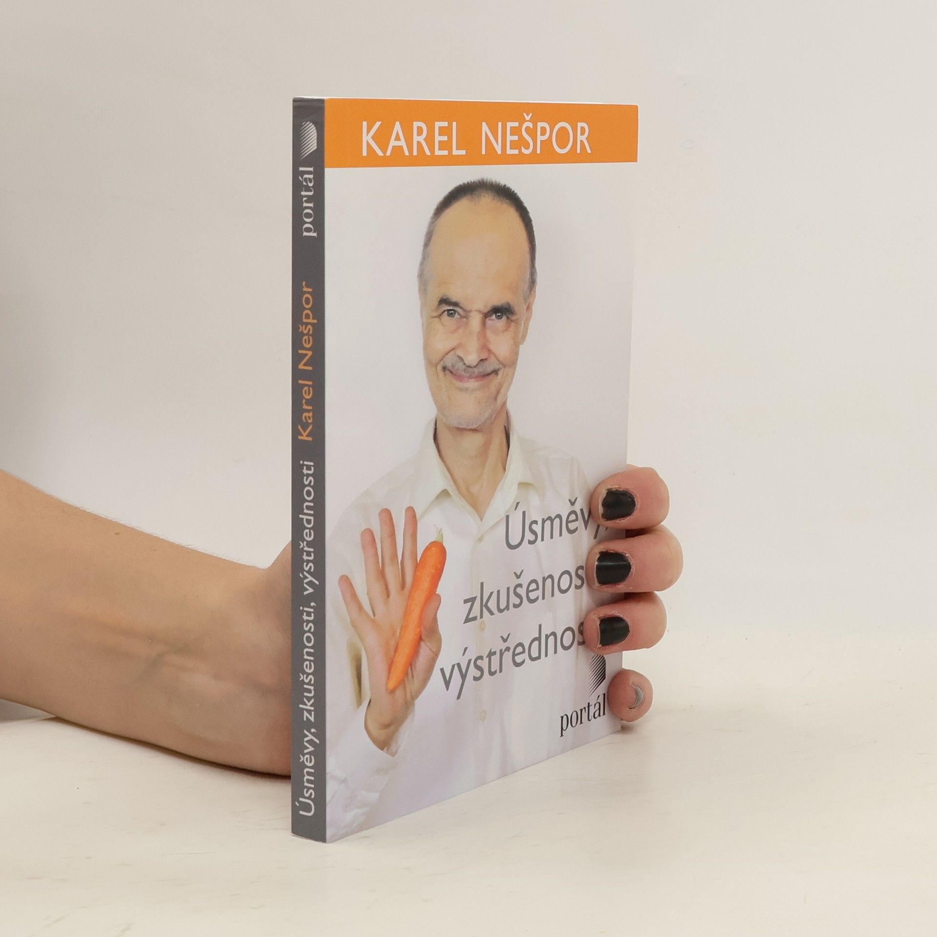 Úsměvy, zkušenosti, výstřednosti