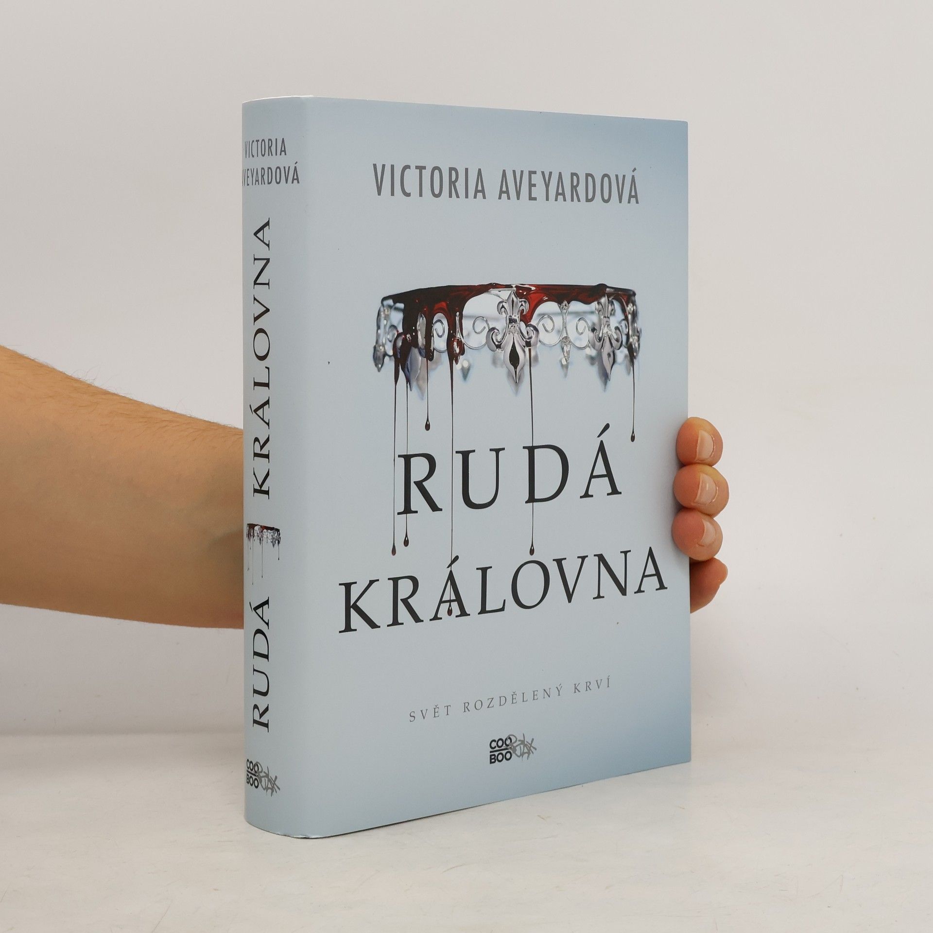 Victoria Aveyard Rudá královna. 1. díl