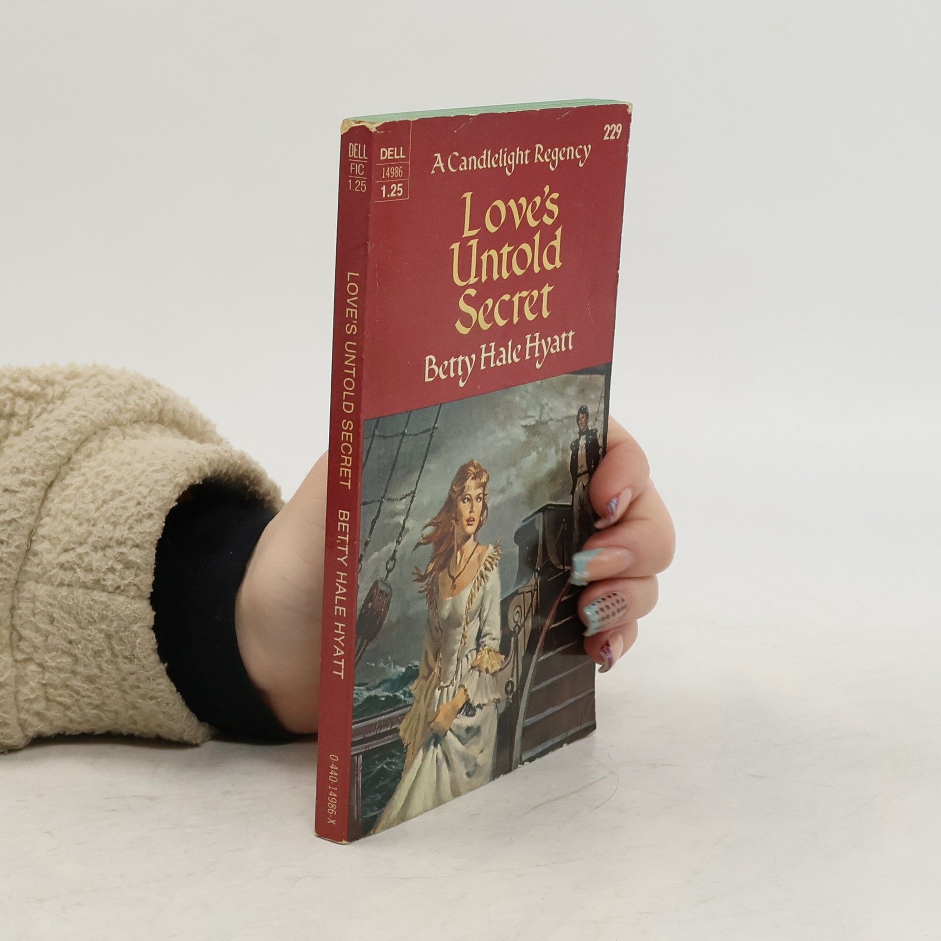 Betty Hale Hyatt Candlelight Regency - 229: Love's Untold Secret