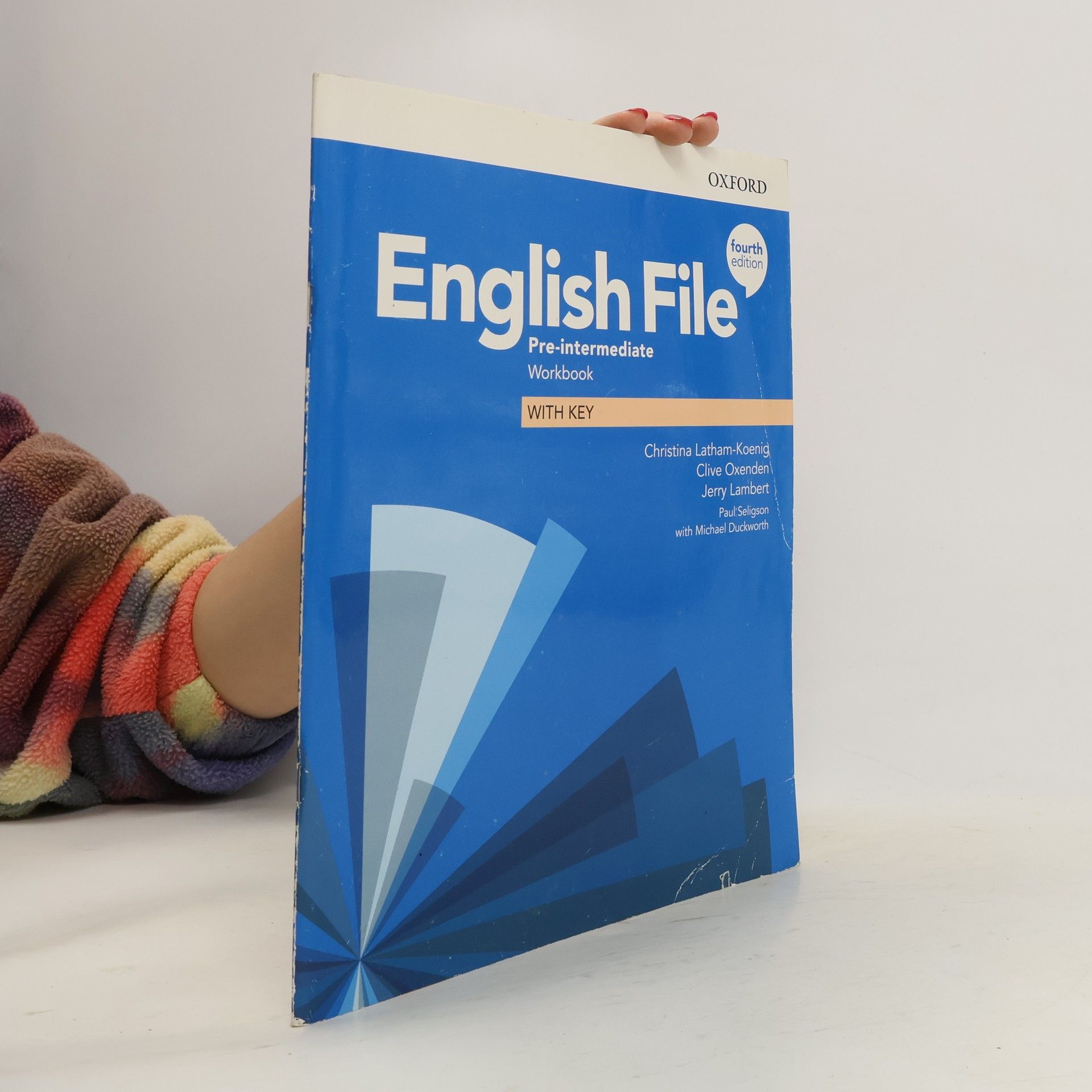 Oxford University Press English File: Pre-Intermediate: Workbook with Key