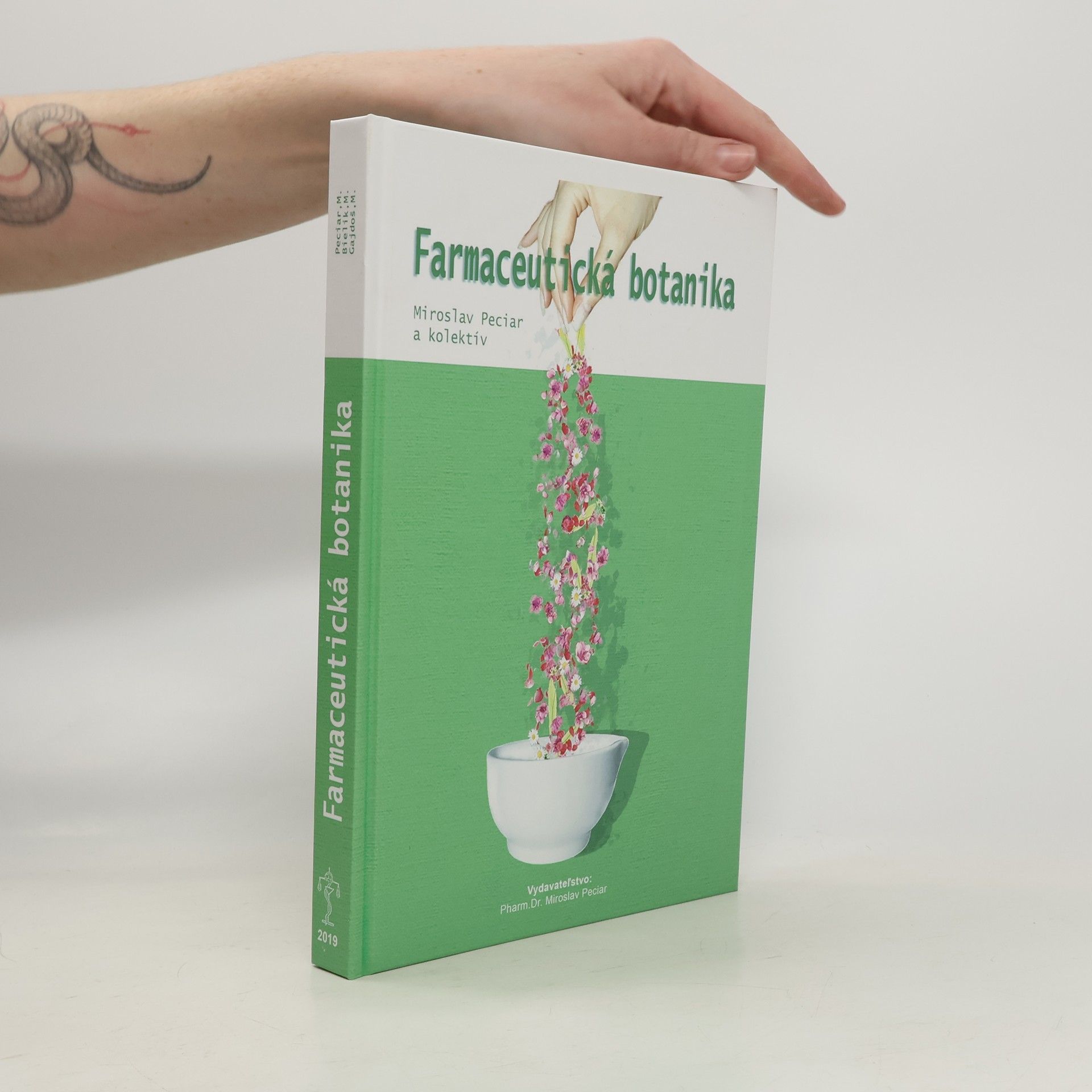 Miroslav Peciar Farmaceutická botanika