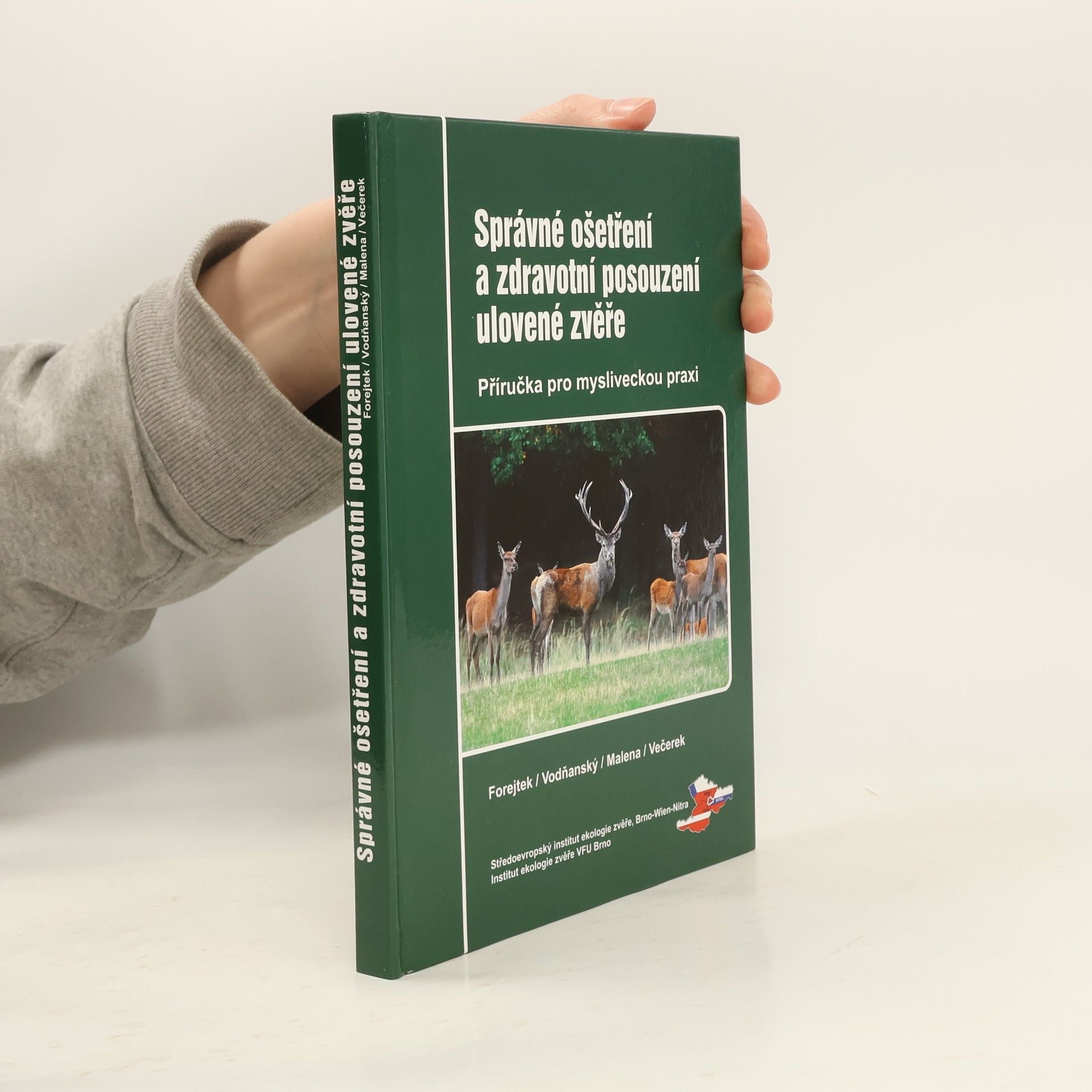 Knížka (ne)jen pro myslivce