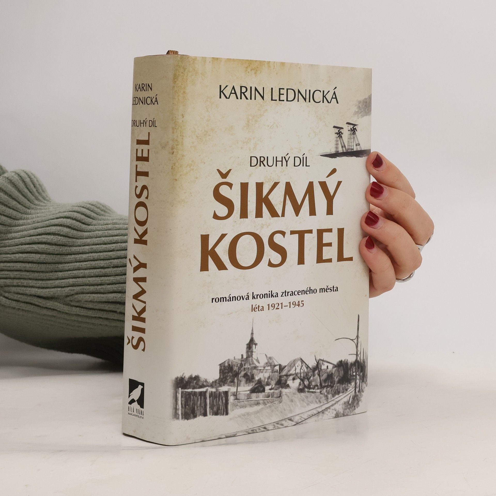 Karin Lednická Šikmý kostel 2