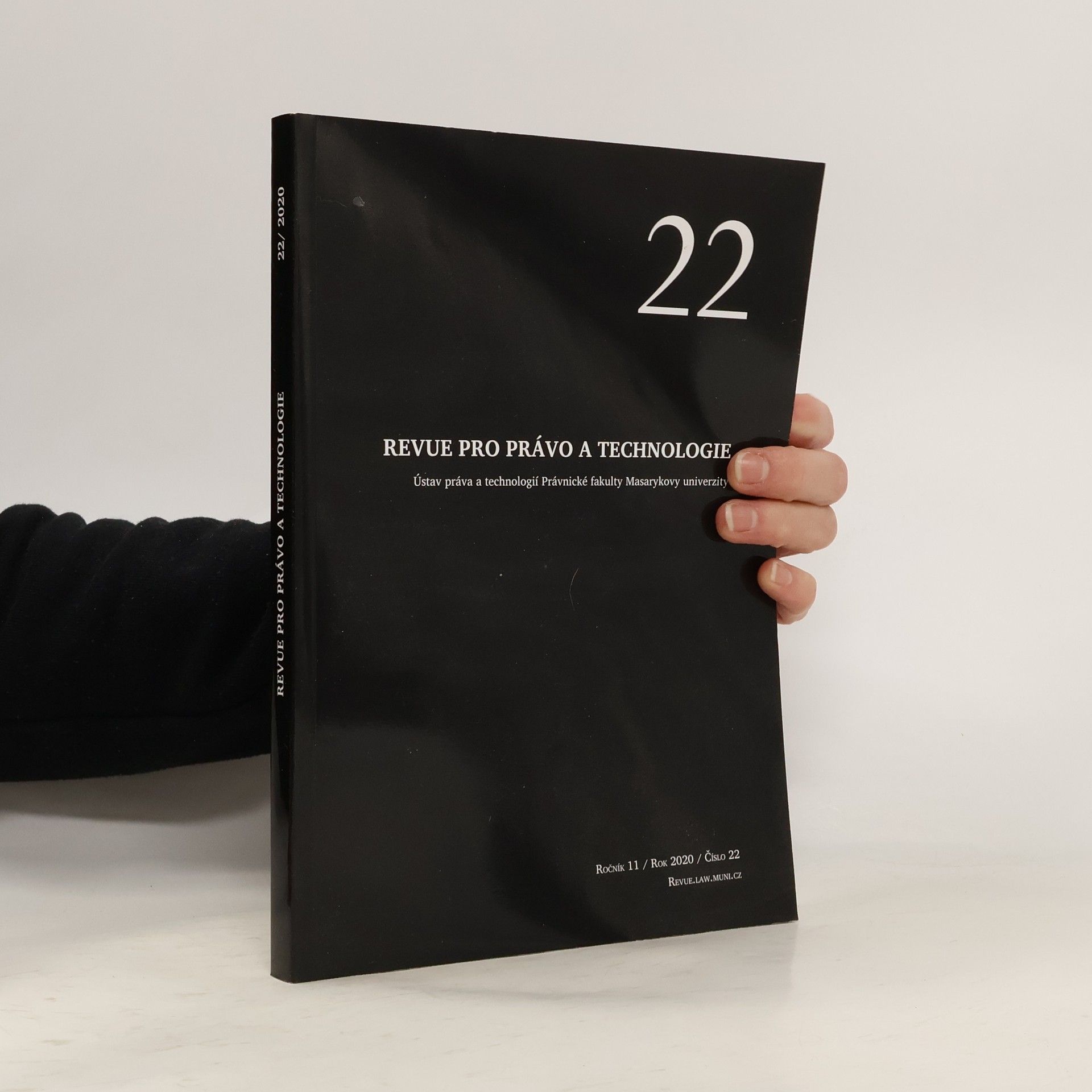 AA.VV. Revue pro právo a technologie 22
