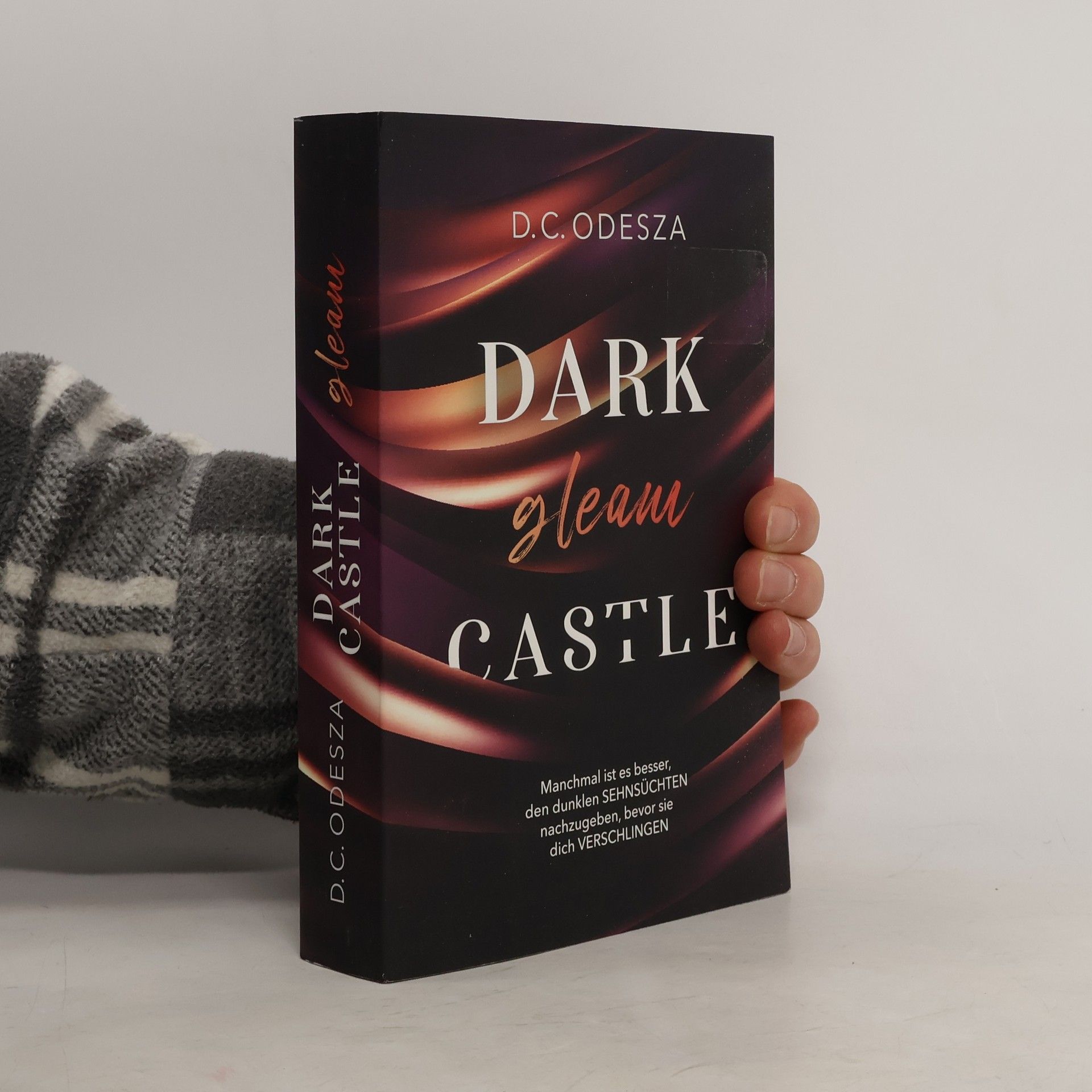 D. C. Odesza Dark gleam castle