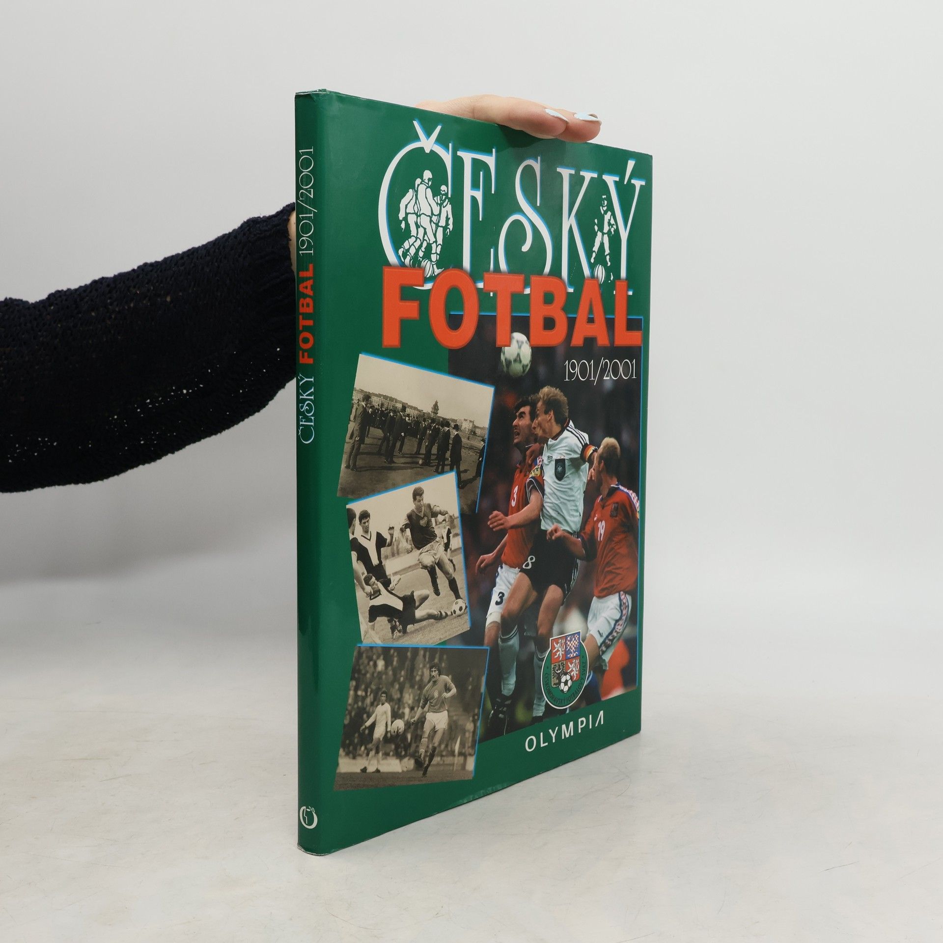 Český fotbal 1901-2001