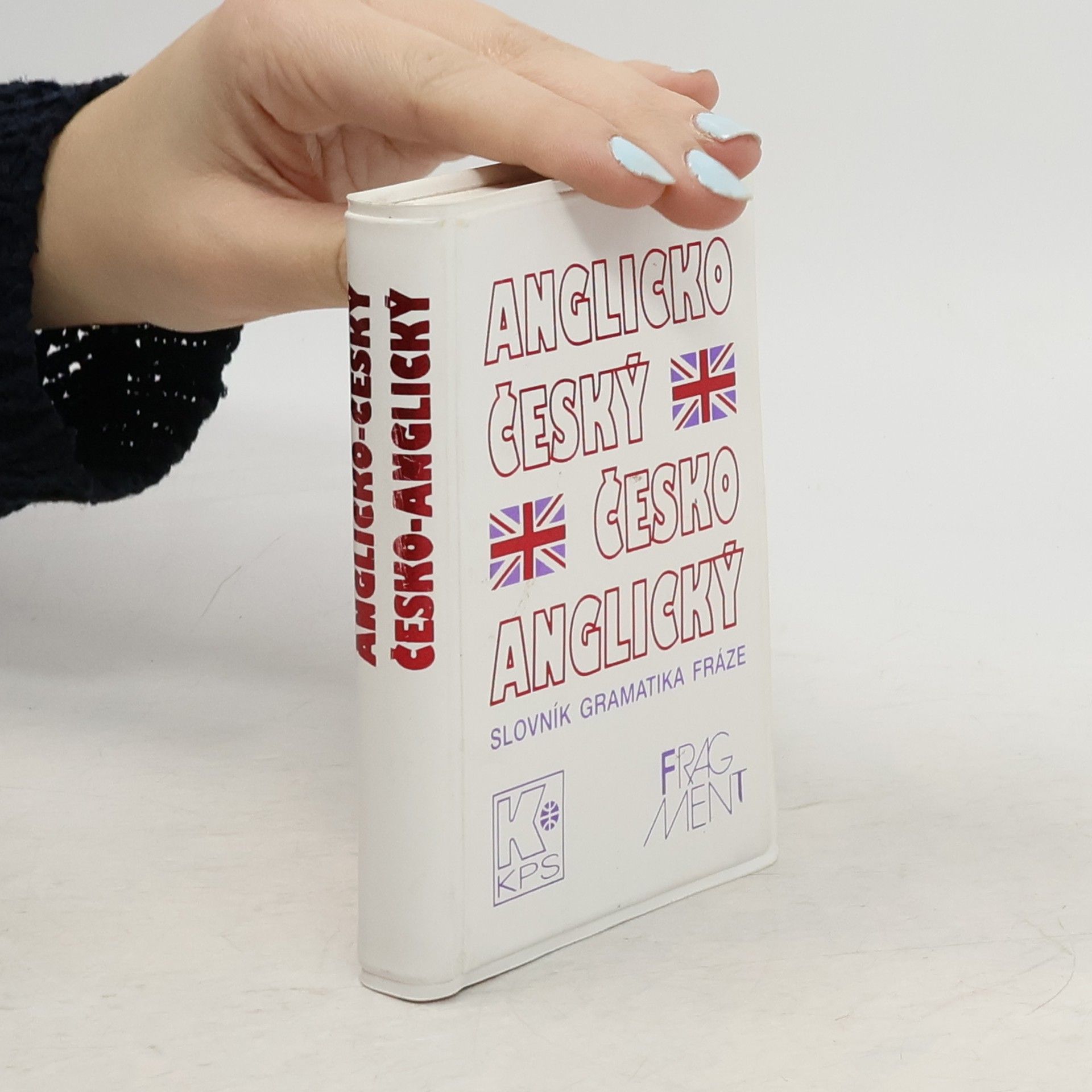 Kapesní anglicko-český, česko-anglický slovník