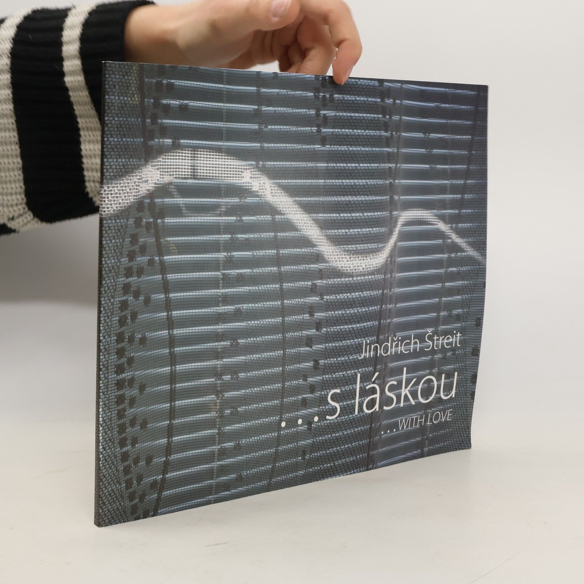 ...s láskou / ...with love