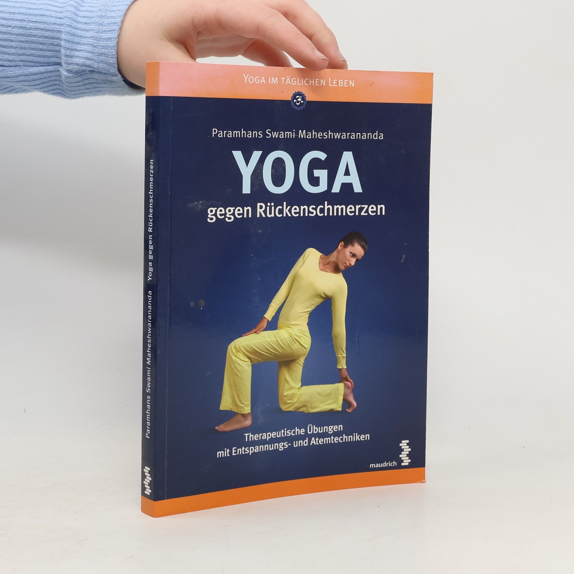 Maheśvarānanda Yoga gegen Rückenschmerzen