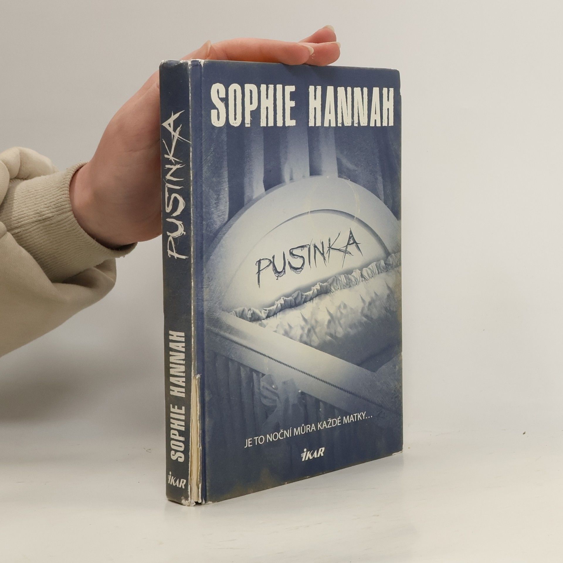 Sophie Hannah Pusinka