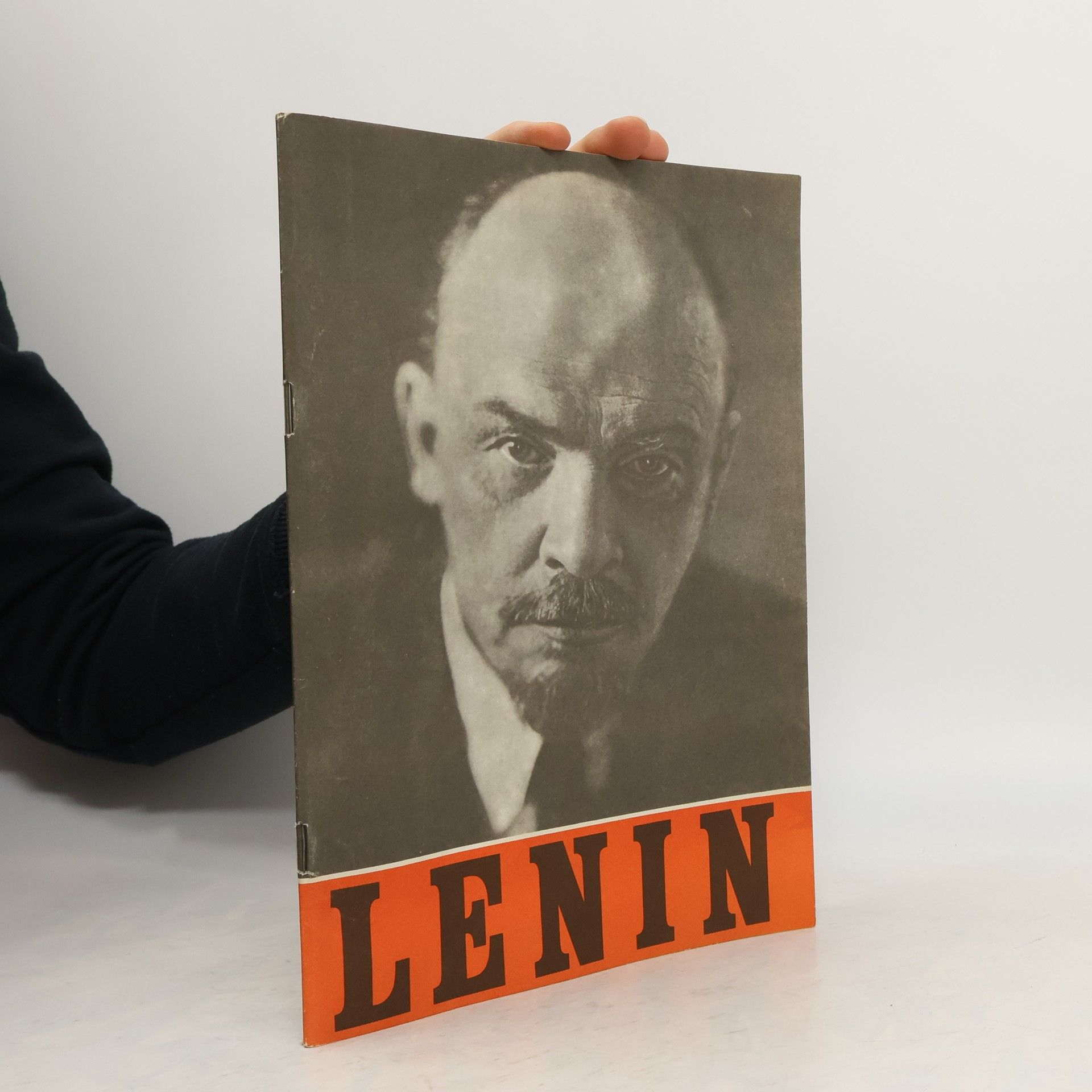 Autores varios Lenin