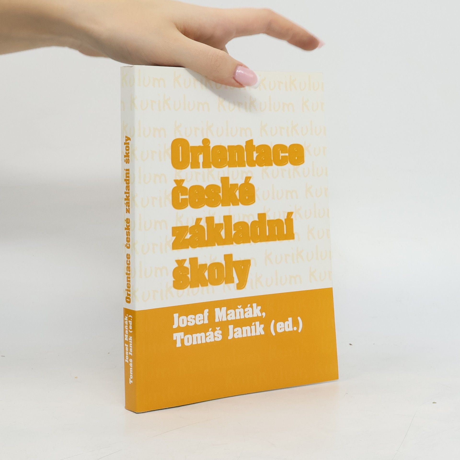 Orientace české základní školy