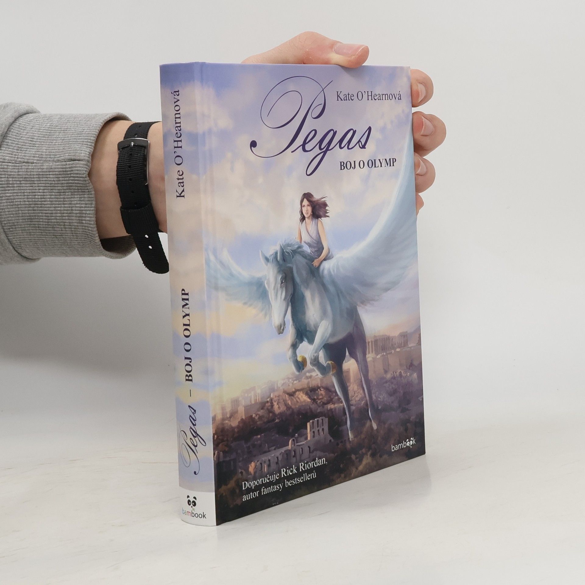 Kate O. Hearn Pegas, Boj o Olymp
