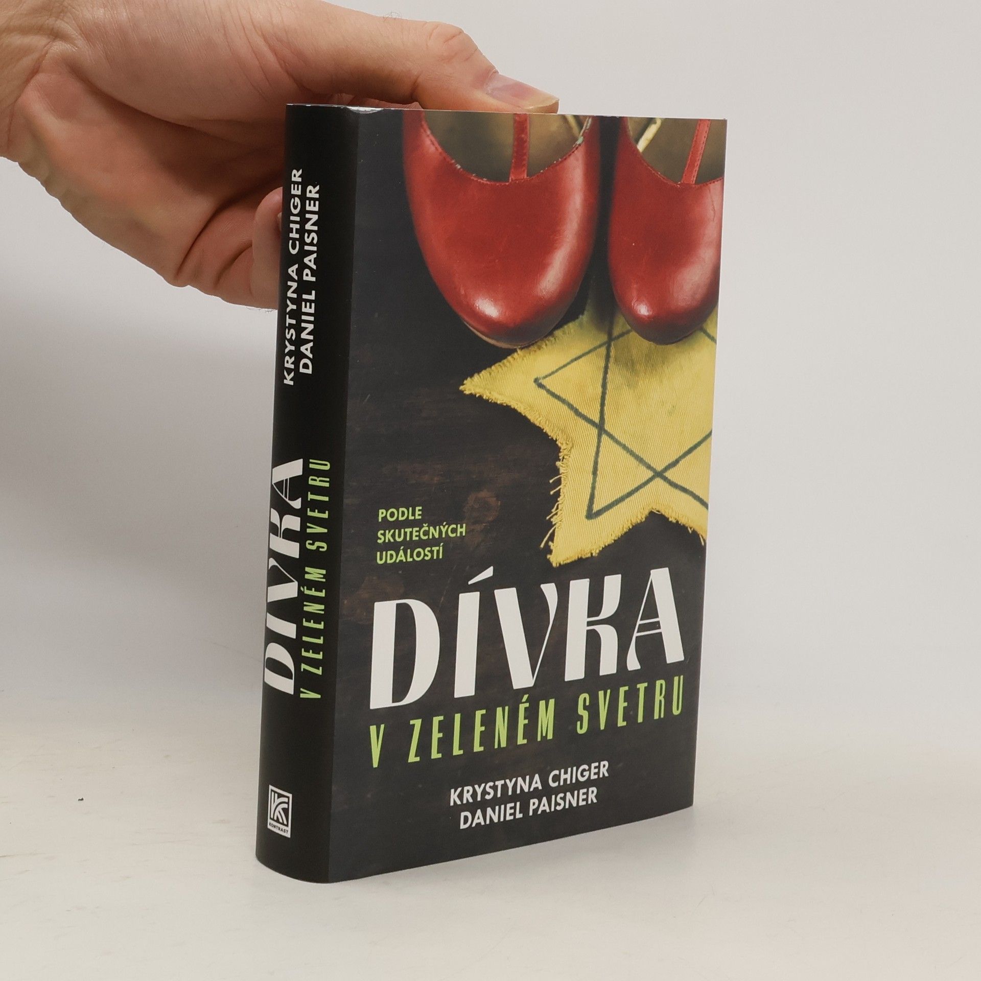 Krystyna Chiger Dívka v zeleném svetru