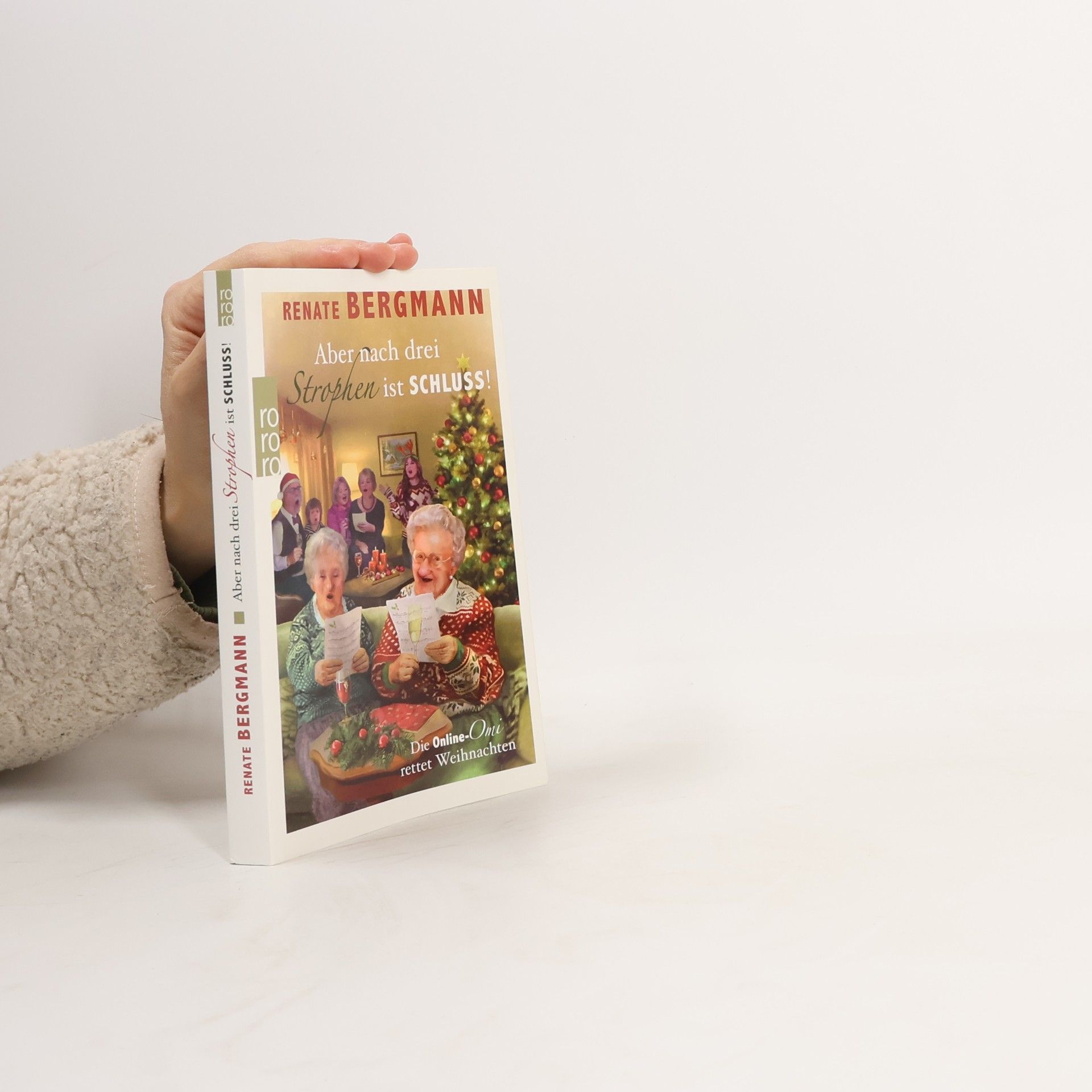 Aber nach drei Strophen ist Schluss!. Die Online-Omi rettet Weihnachten