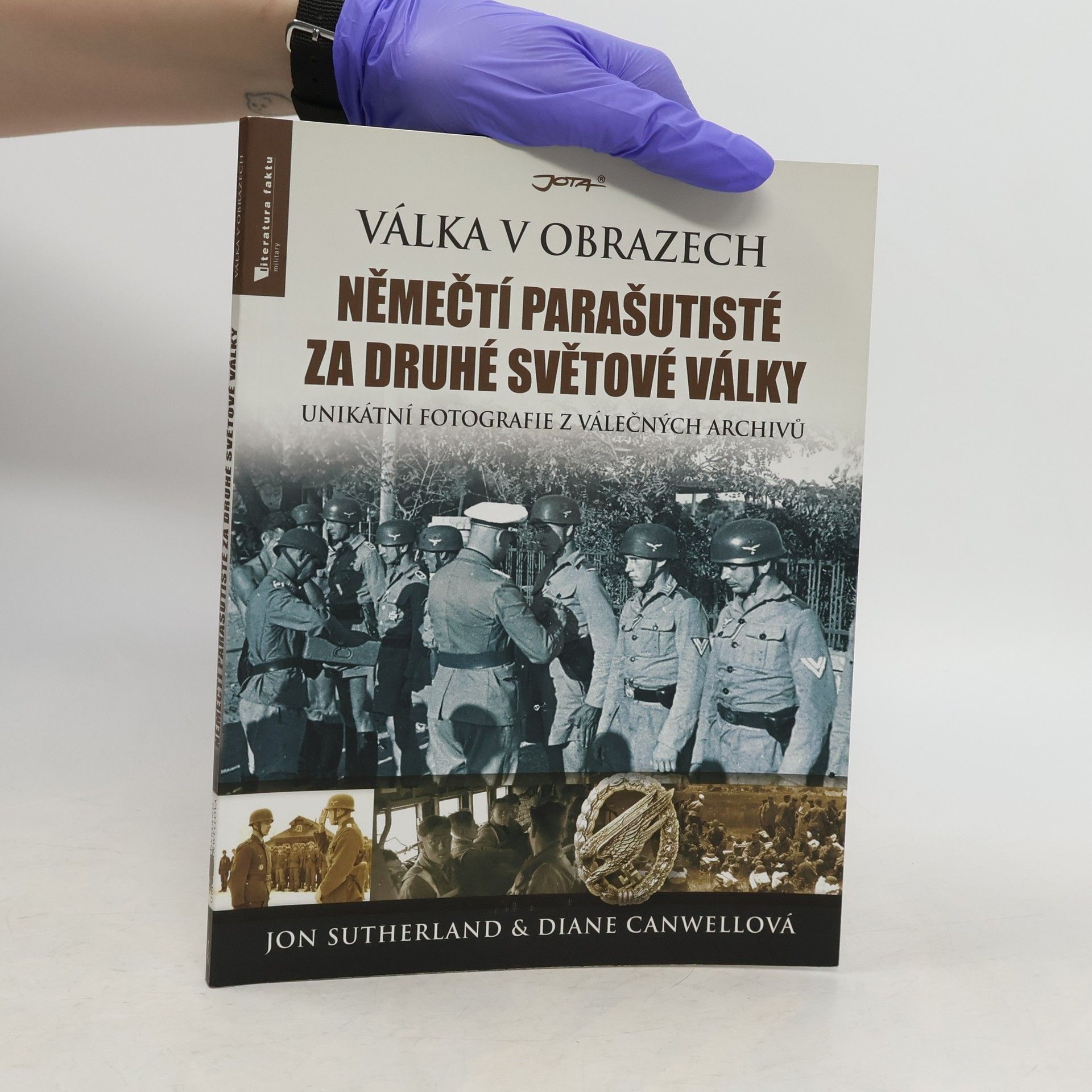 Diane Canwell Němečtí parašutisté za druhé světové války