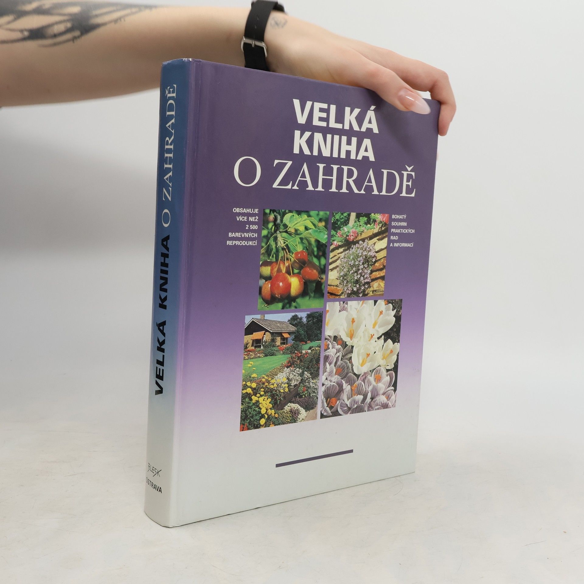 Velká kniha o zahradě