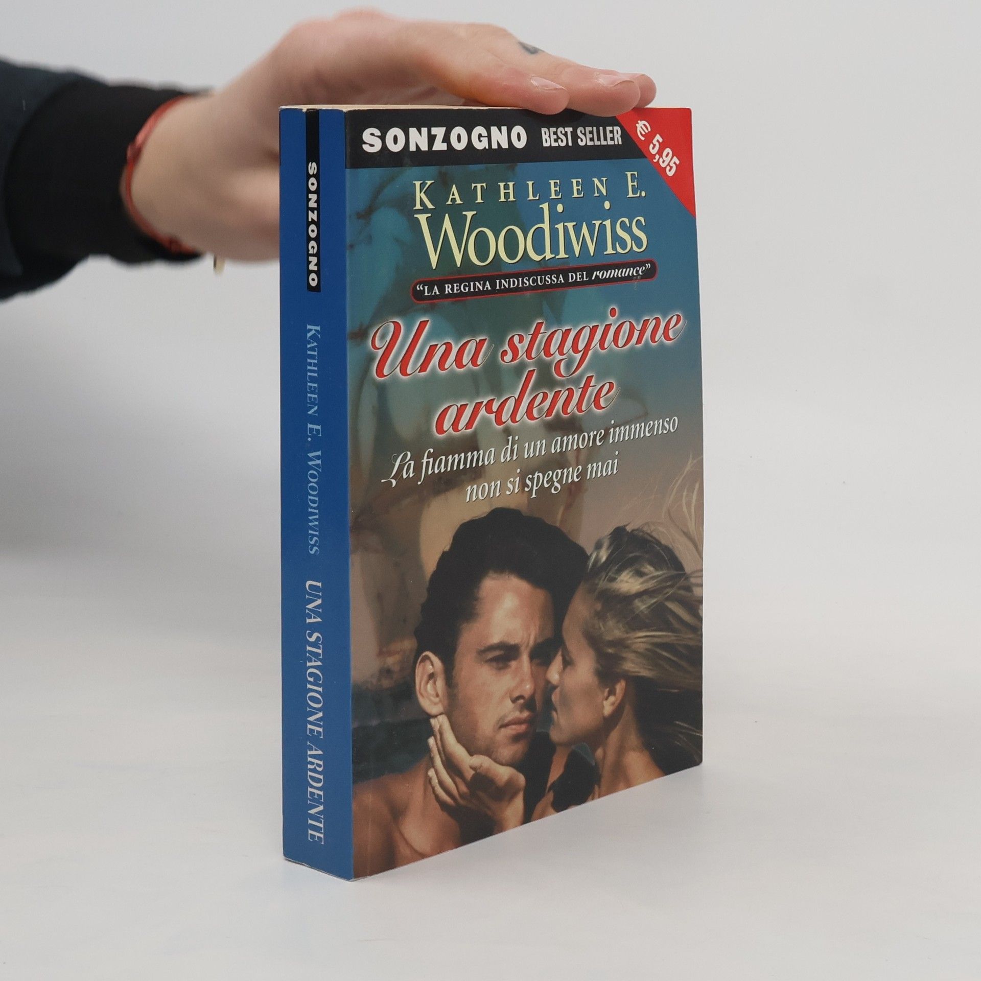 Kathleen E. Woodiwiss Una stagione ardente