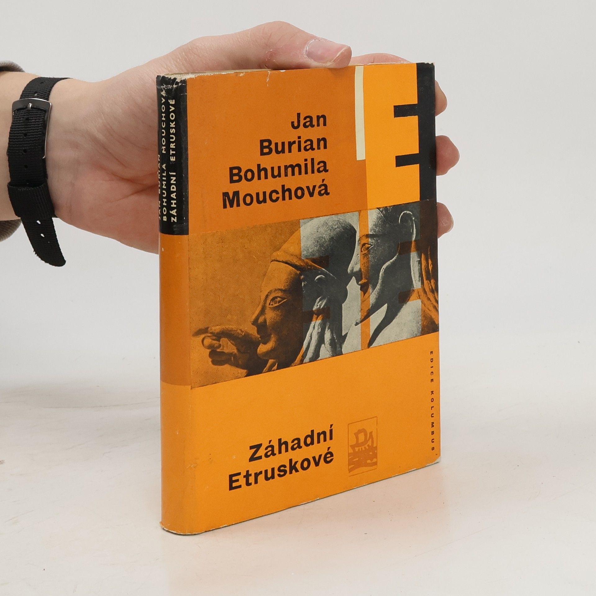 Záhadní Etruskové