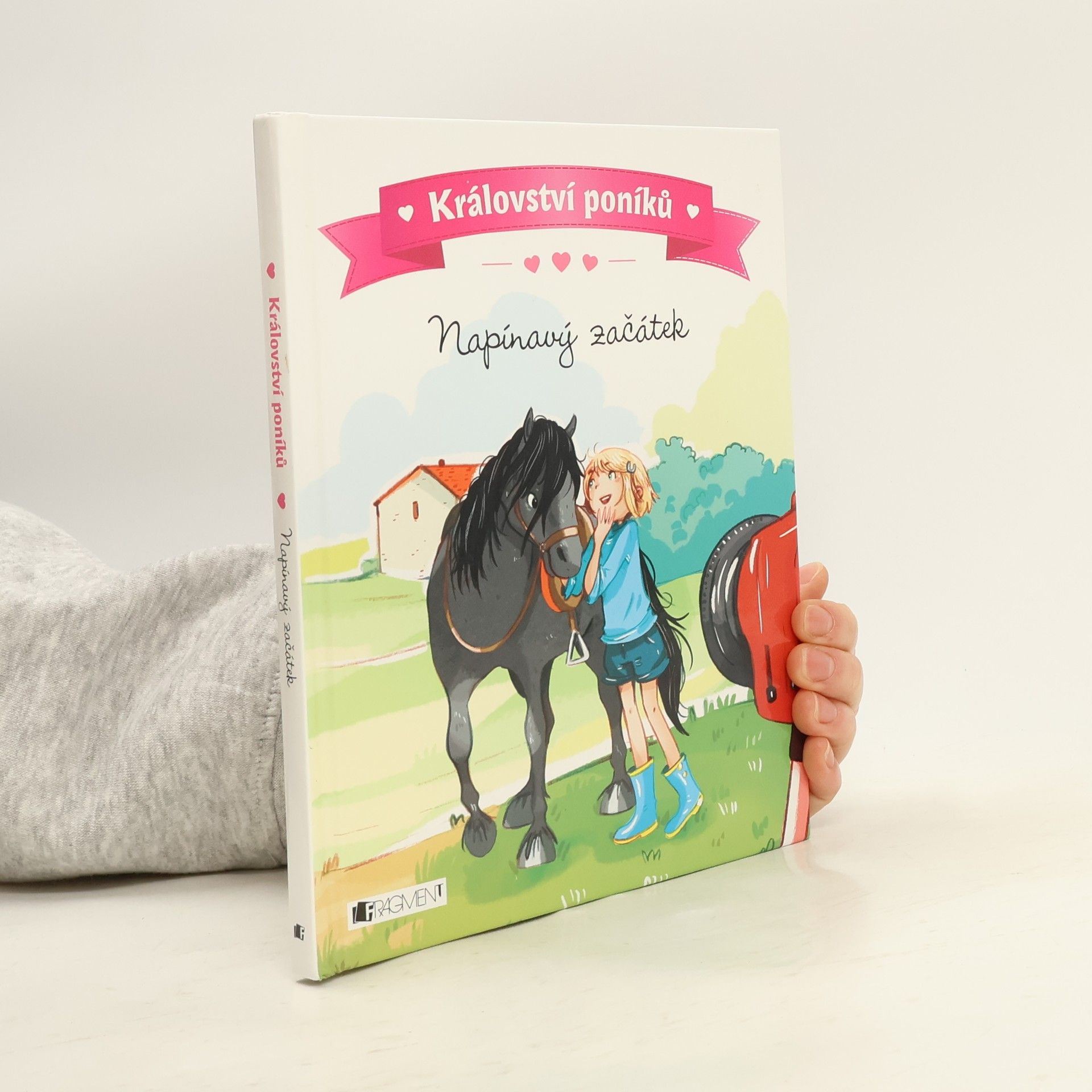 Království poníků. Napínavý začátek