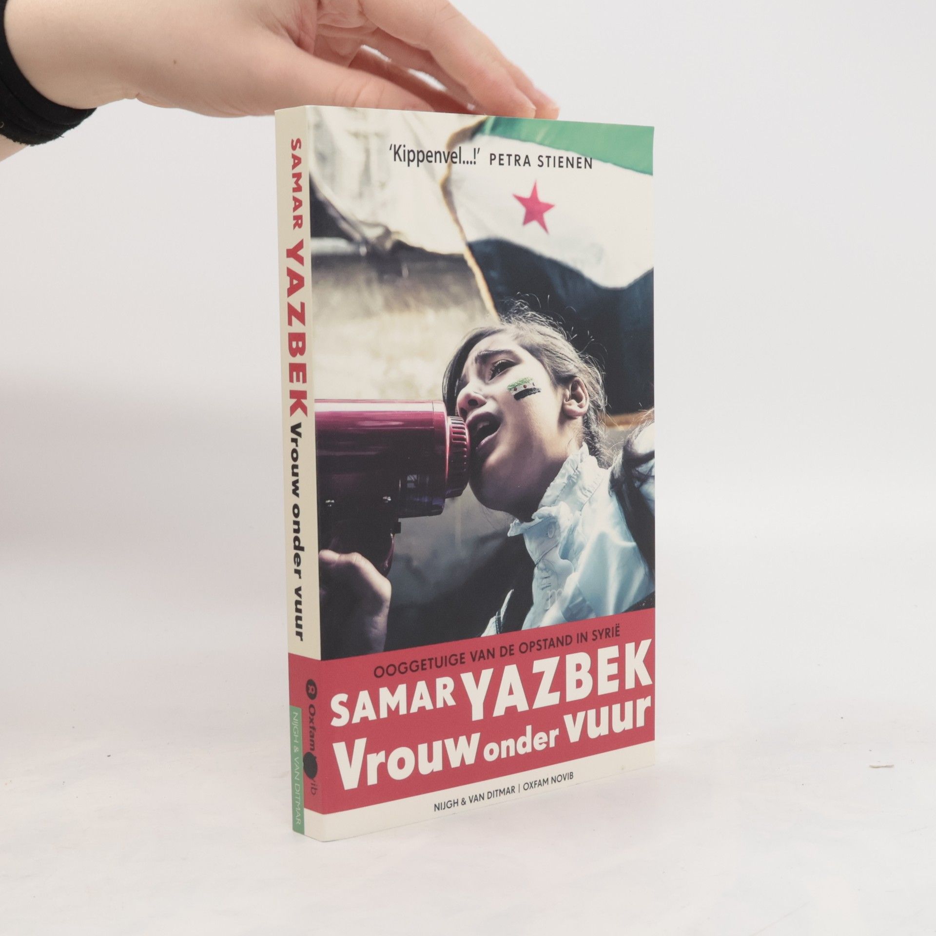 Samar Yazbek Vrouw onder vuur