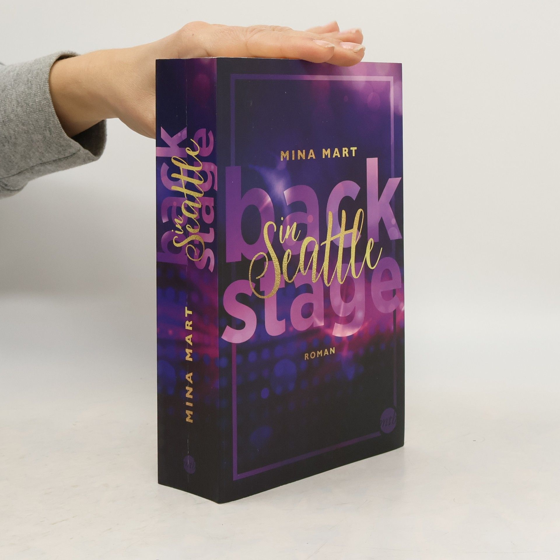 Mina Mart Backstage in Seattle