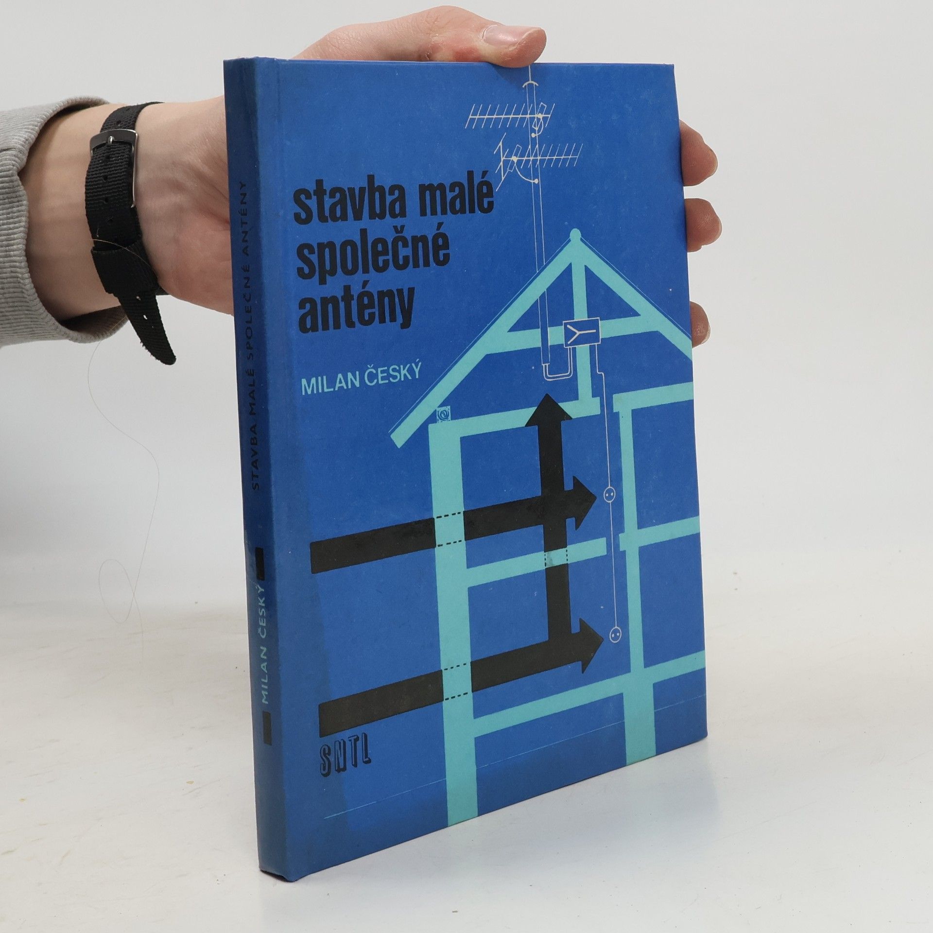 Stavba malé společné antény