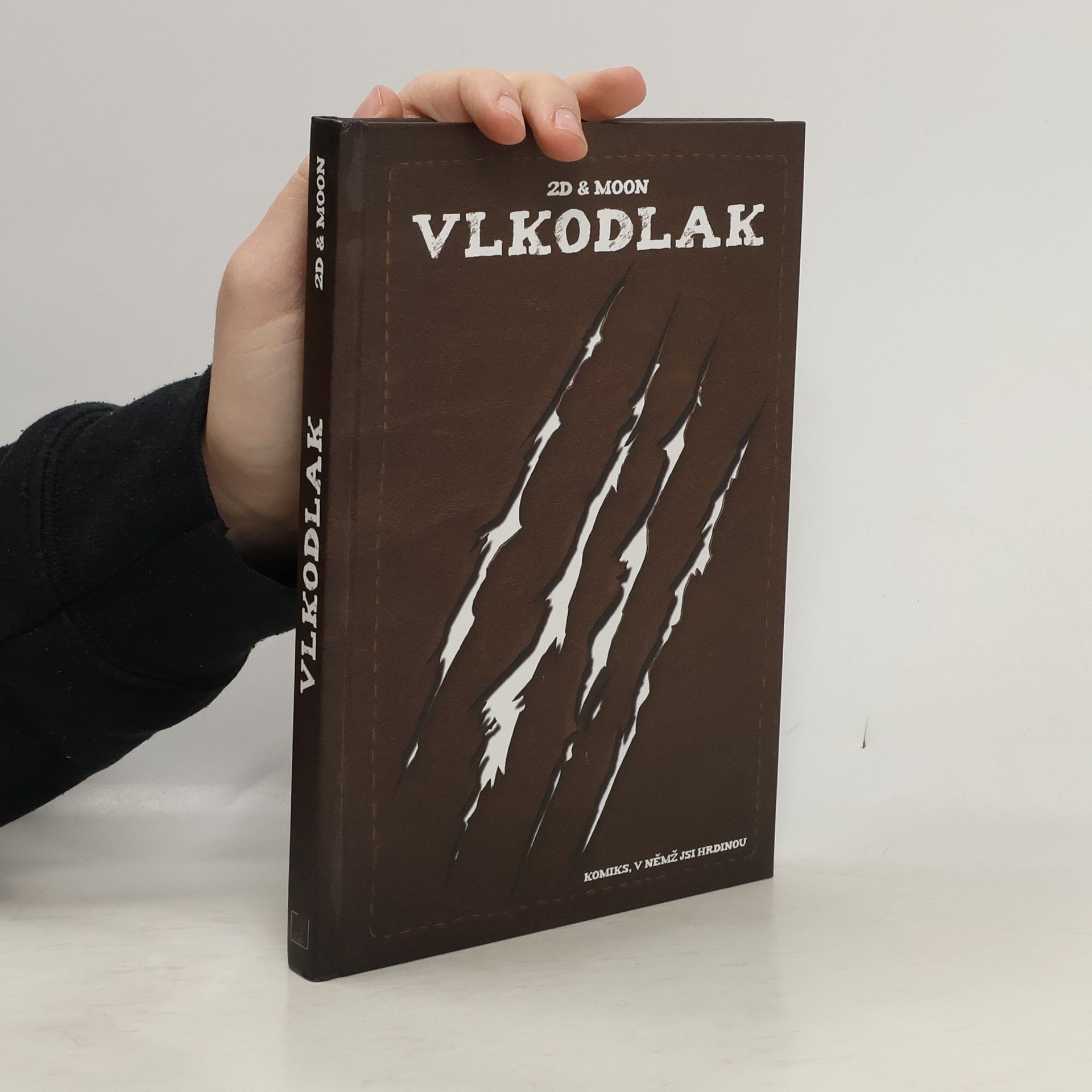 Martin Hrabálek Vlkodlak : komiks, v němž jsi hrdinou