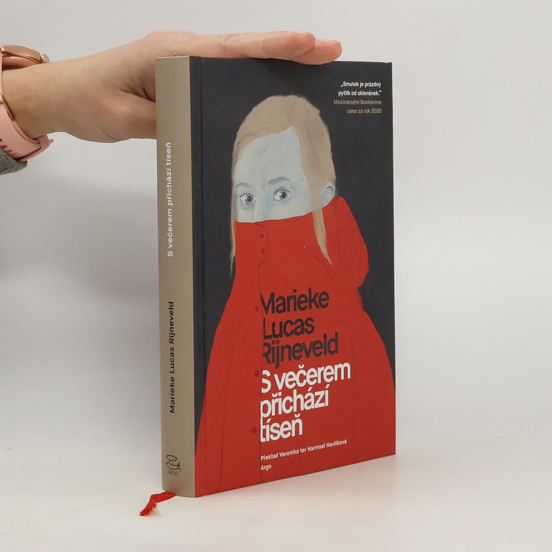 Lucas Rijneveld S večerem přichází tíseň