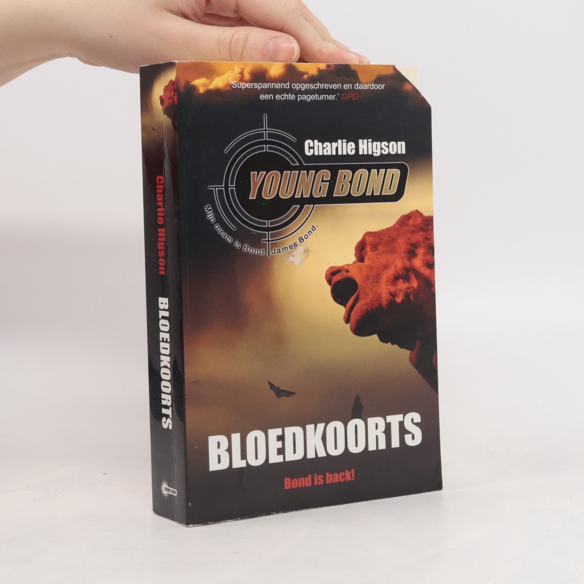 Young Bond: Bloedkoorts